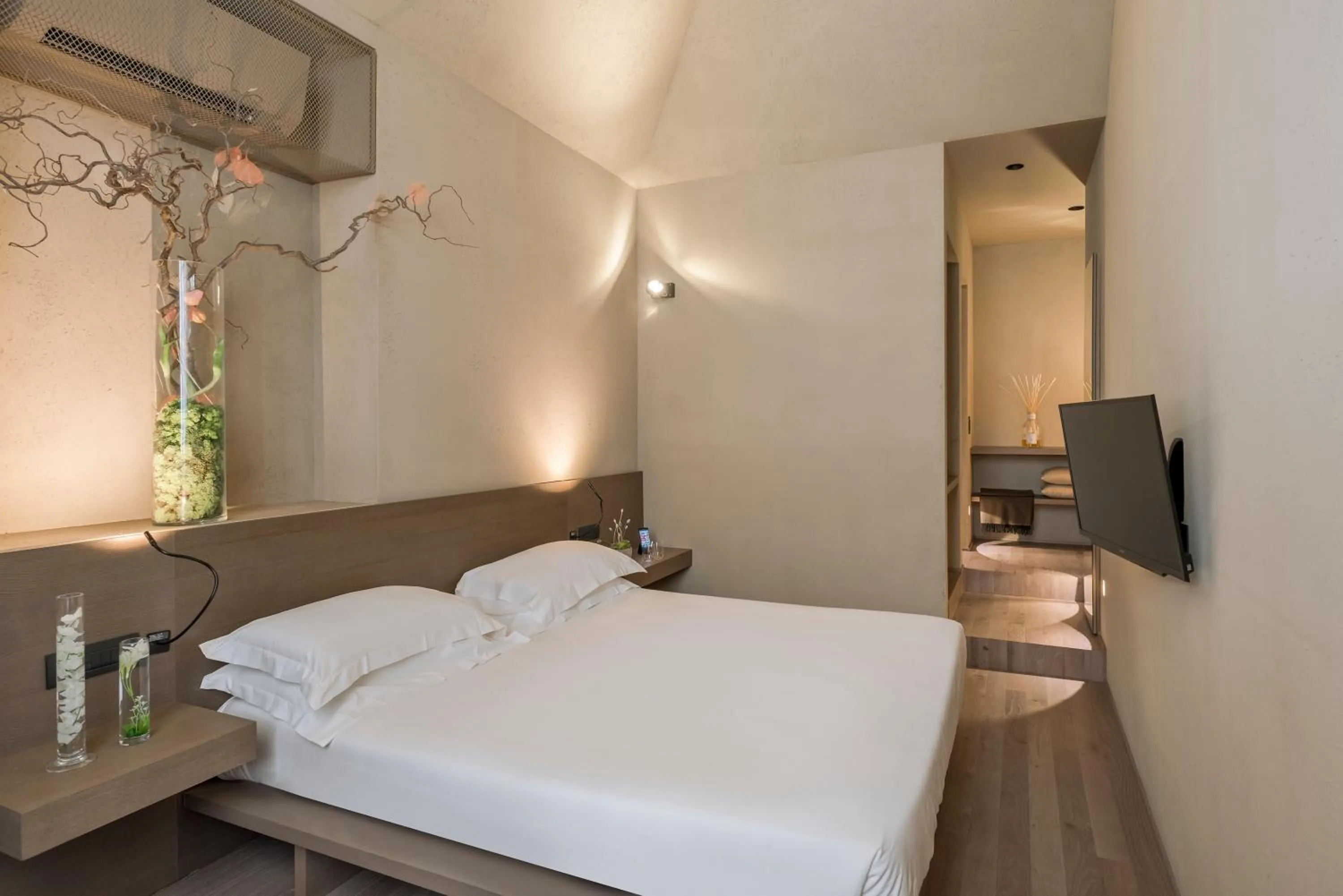 Photo of the whole room, Bed in Hotel dei Barbieri