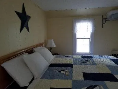 Bed in Grand View Resort