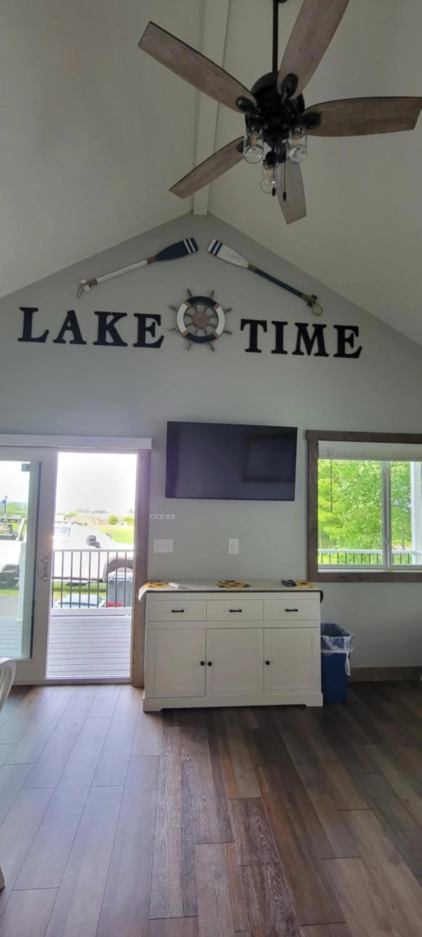 TV and multimedia in Grand View Resort