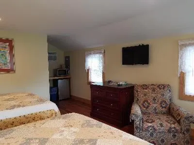 Bed in Grand View Resort