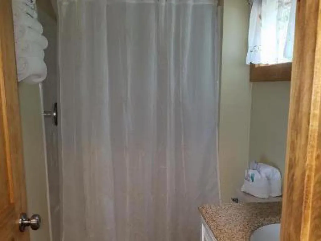 Shower in Grand View Resort