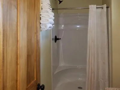 Shower in Grand View Resort