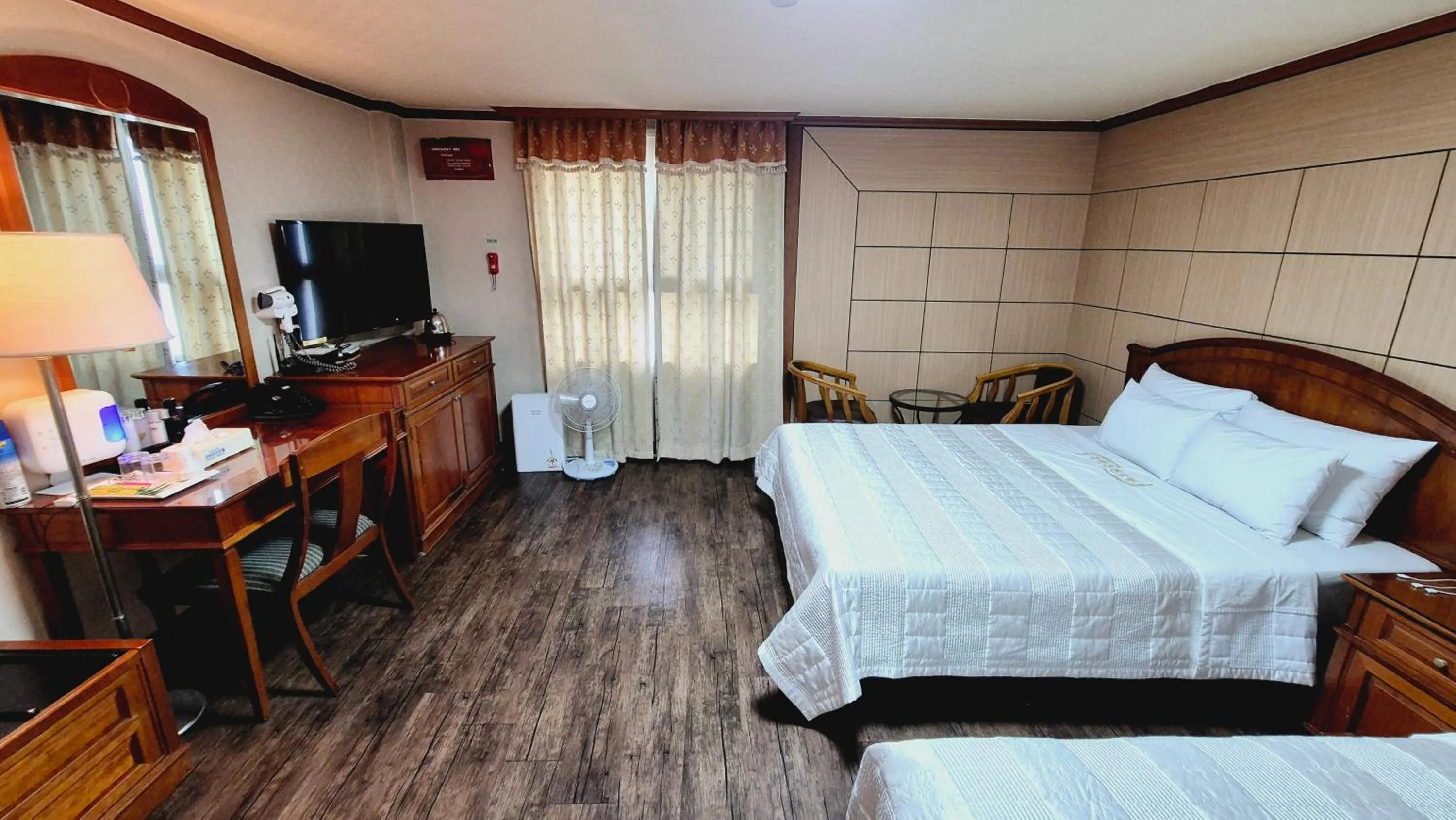 Bed in Kyungha Spa Hotel