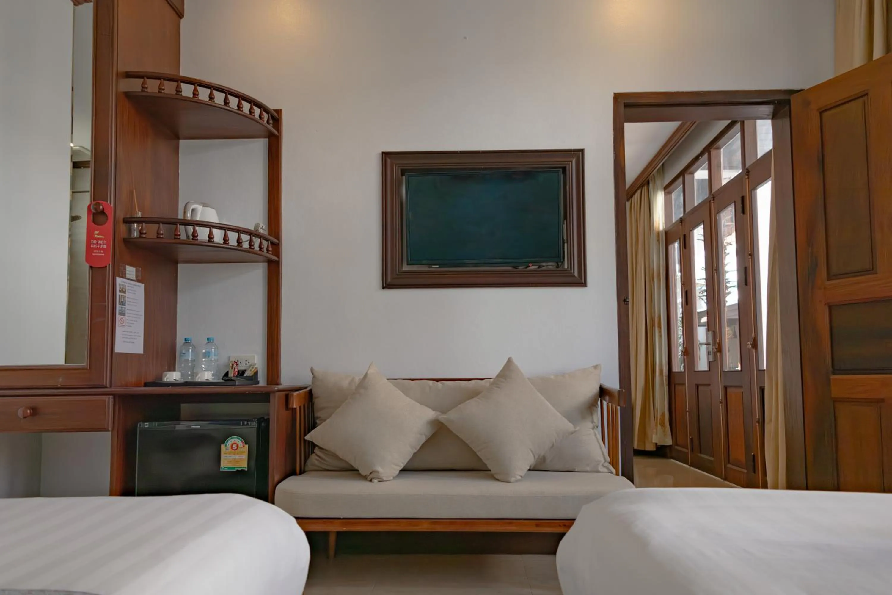 Photo of the whole room, Bed in Jasmine Luangprabang Hotel