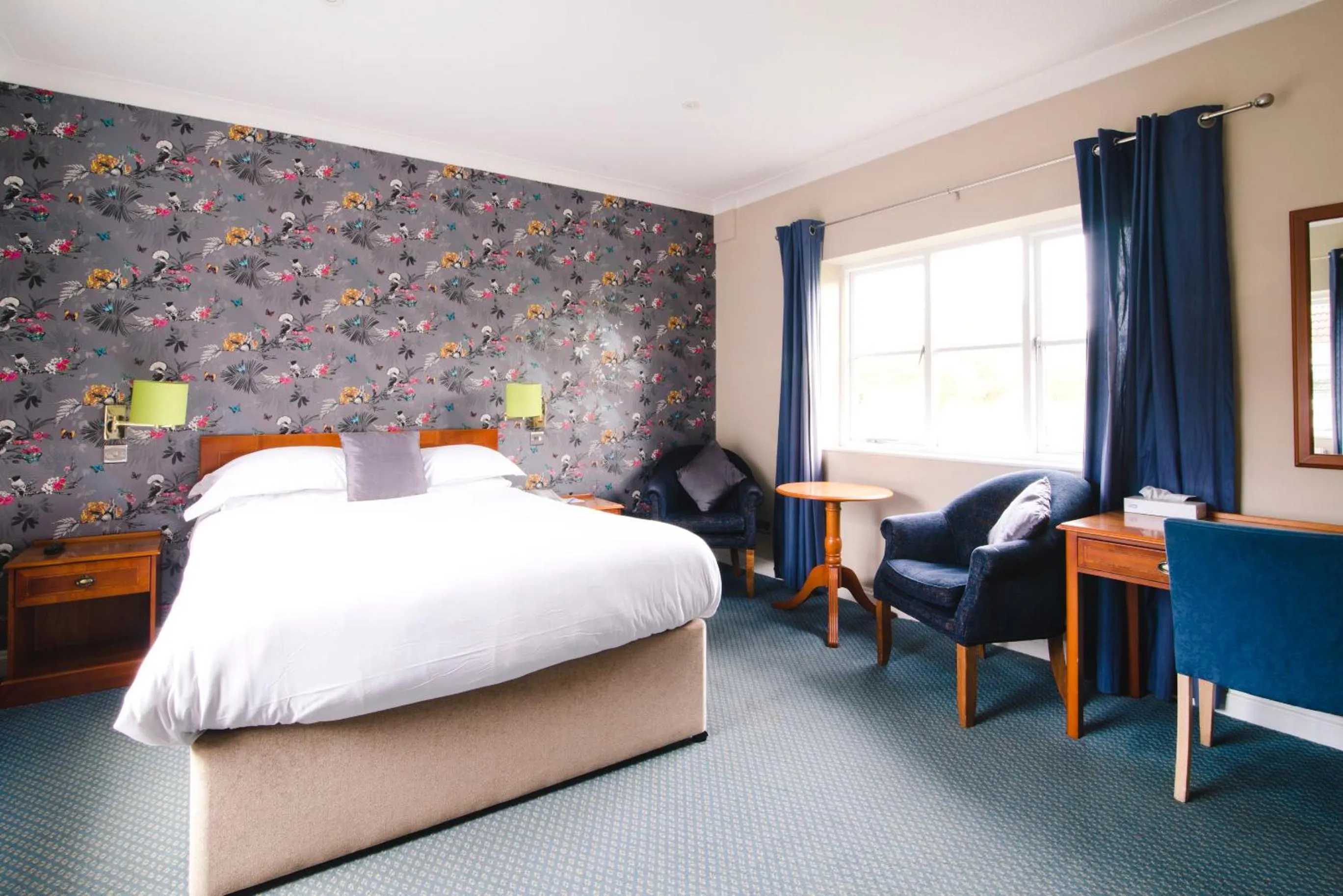 Property building, Bed in Cricklade House Hotel, Sure Hotel Collection by Best Western