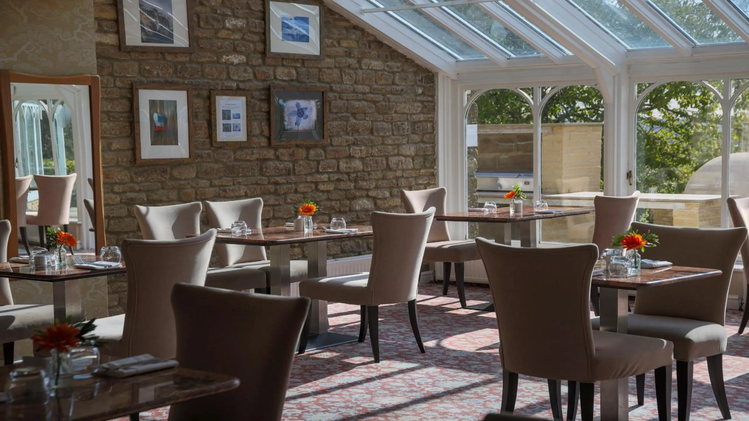 Restaurant/places to eat in Cricklade House Hotel, Sure Hotel Collection by Best Western