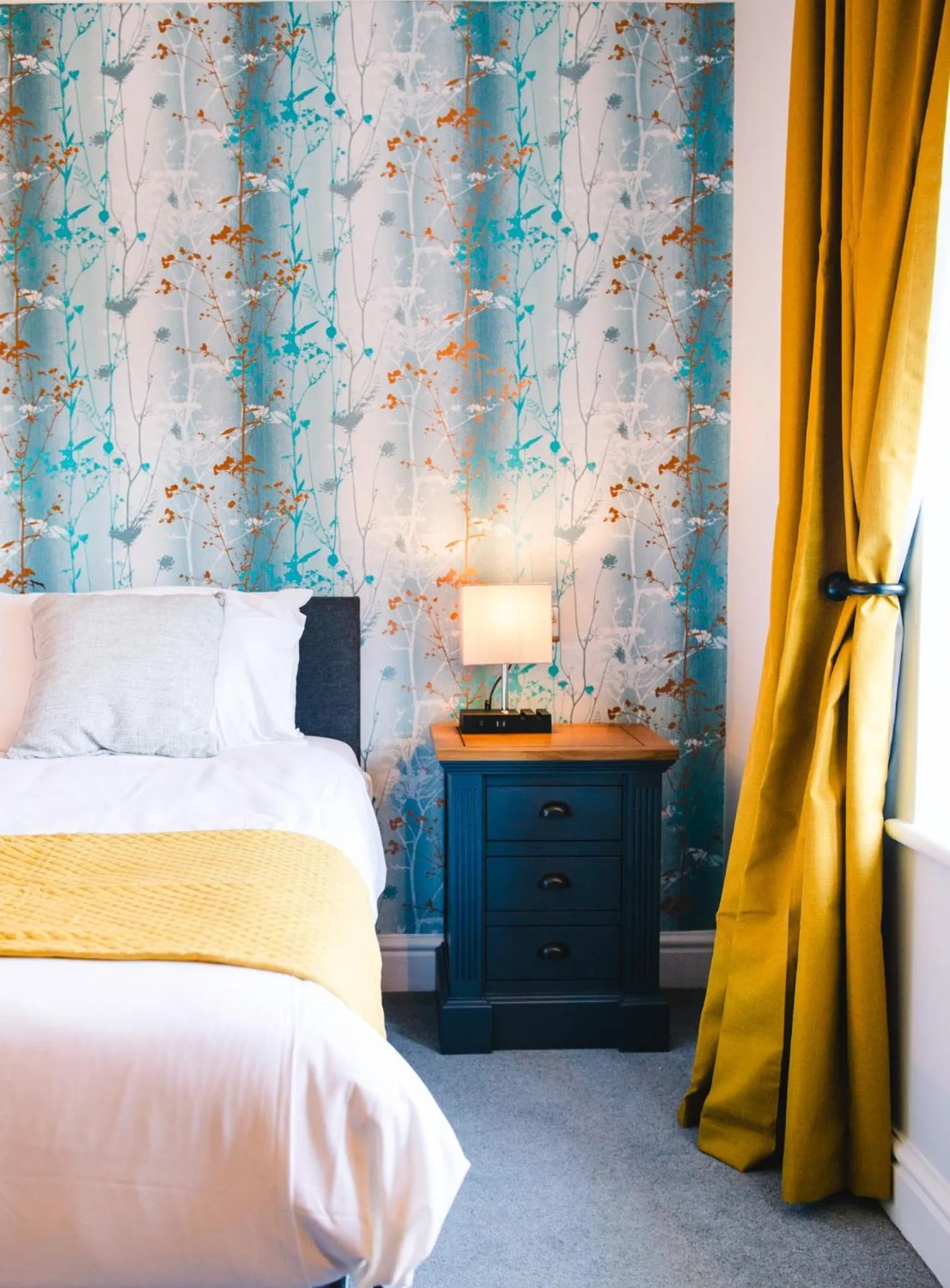 Property building, Bed in Cricklade House Hotel, Sure Hotel Collection by Best Western