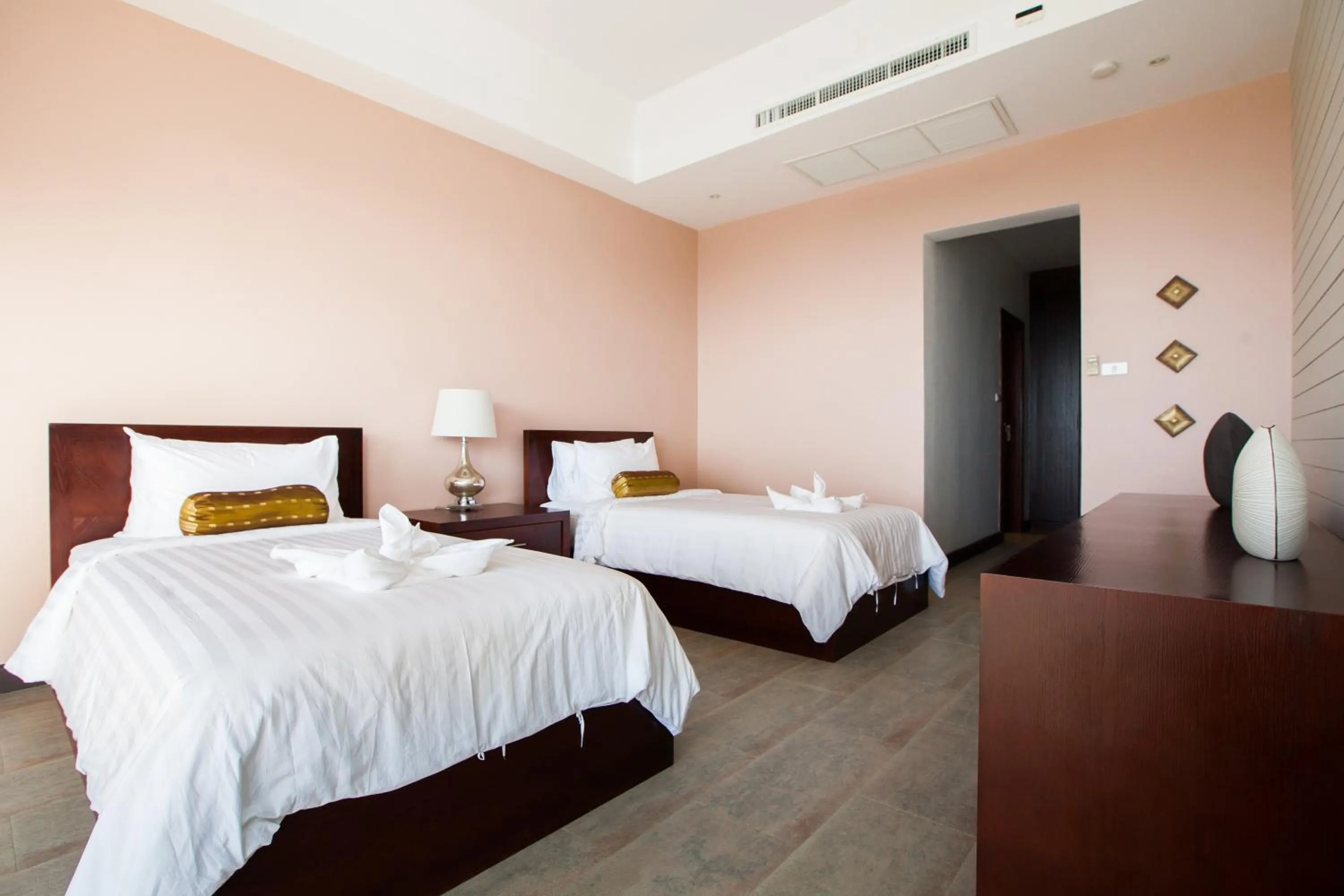 Property building, Bed in Baan Phukhao