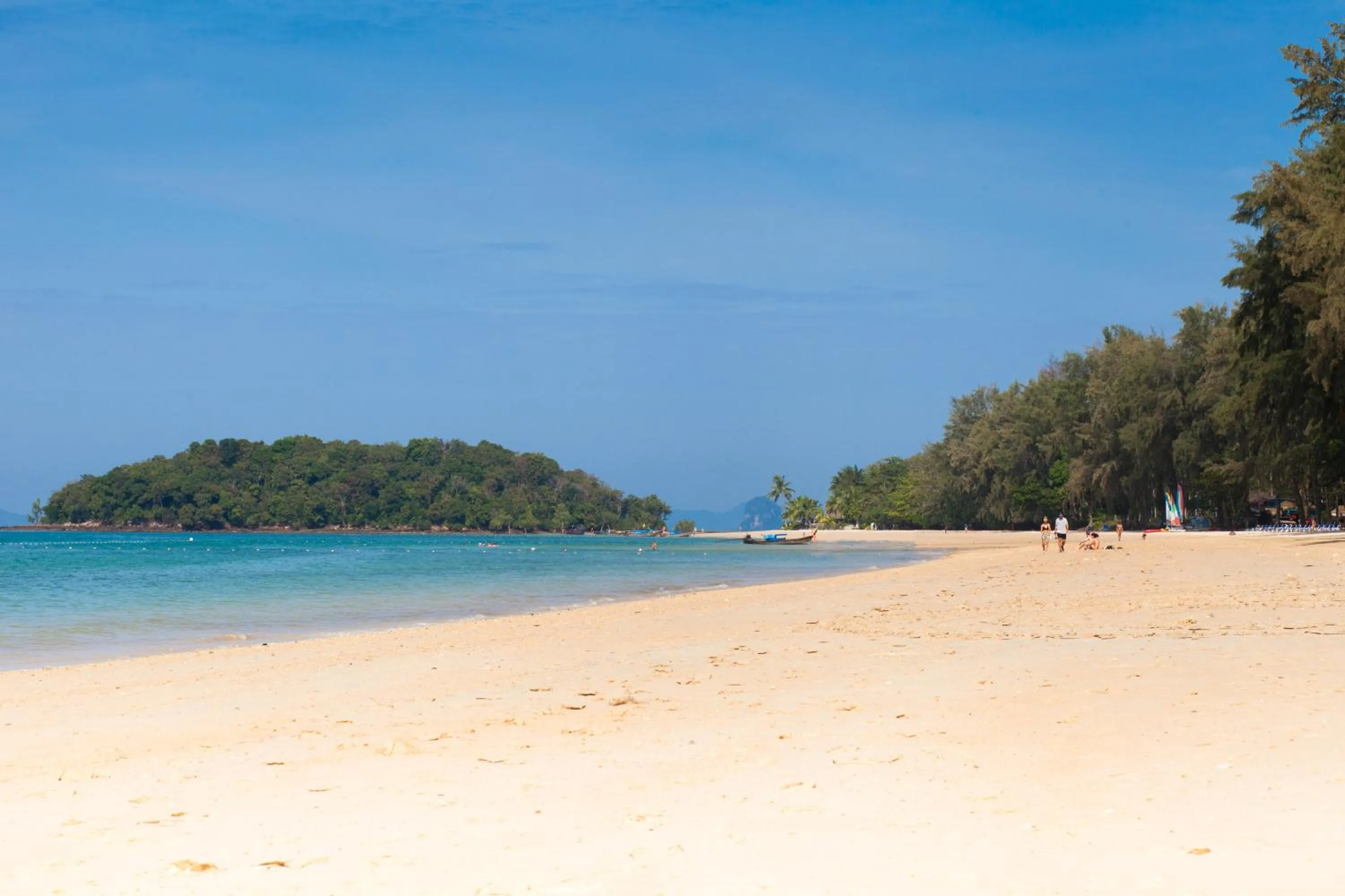 Beach in Baan Phukhao