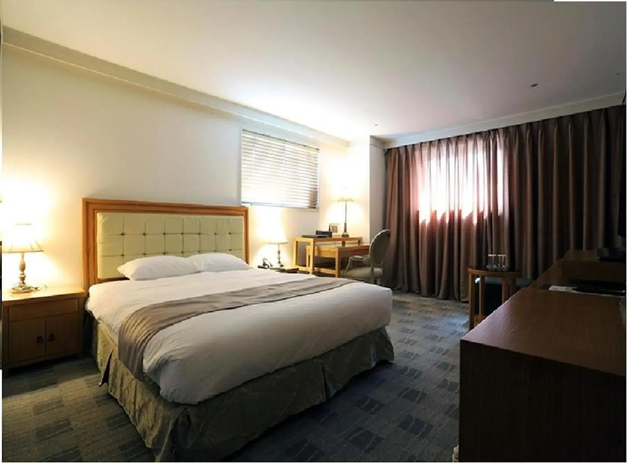Economy Double Room - No Window in Daegu AW Hotel Economy Double Room - No Window in Daegu AW Hotel