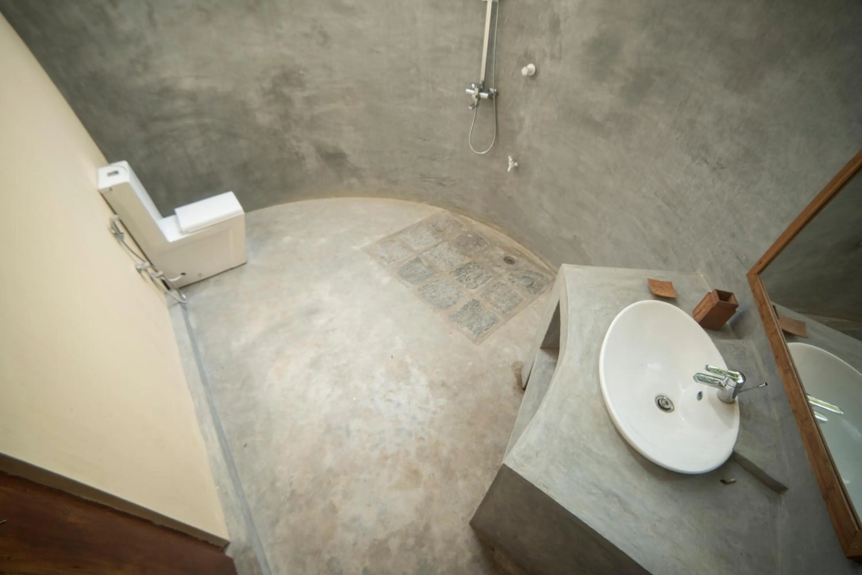 Bathroom in Anawasal