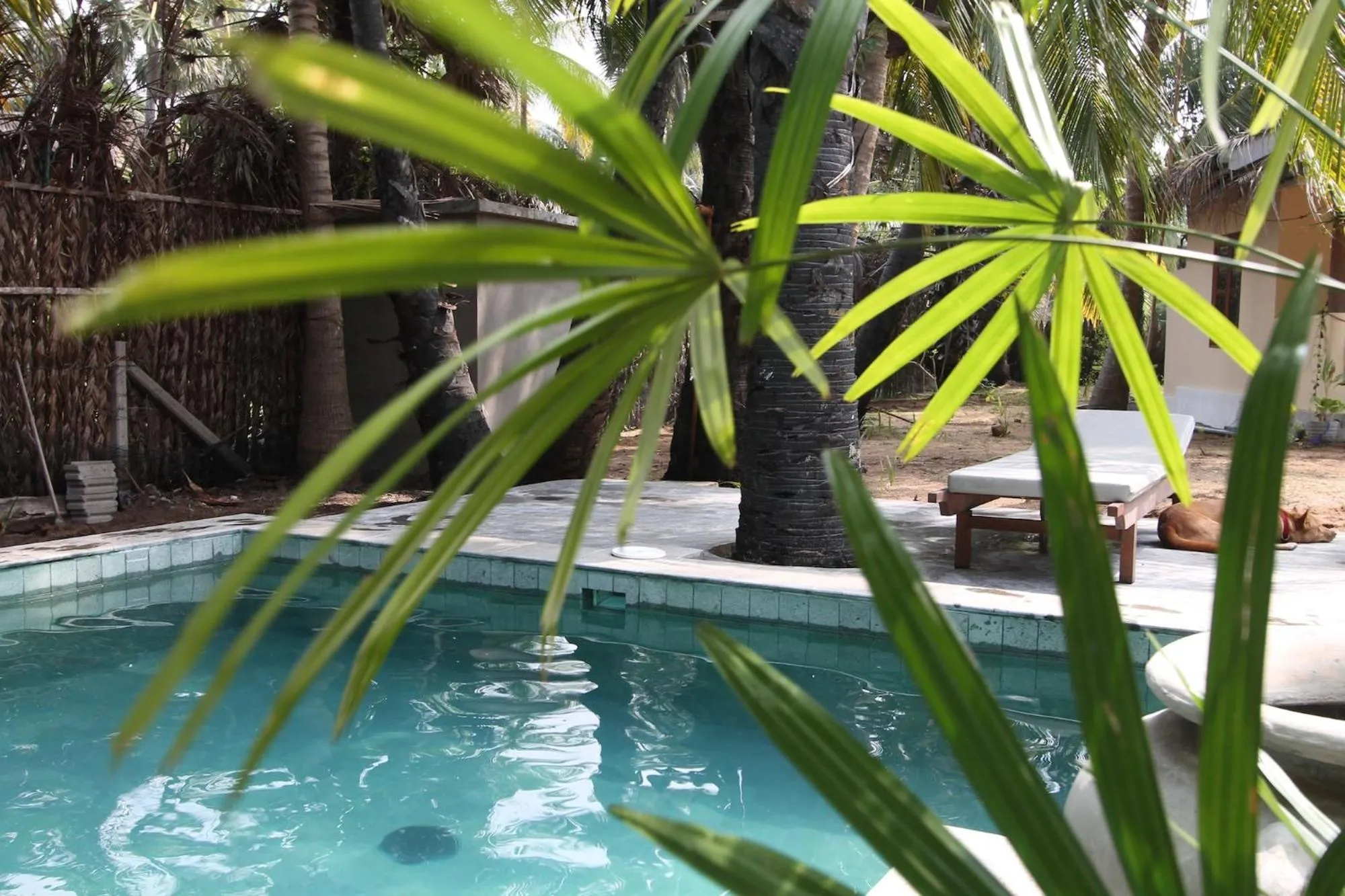 Pool view in Anawasal