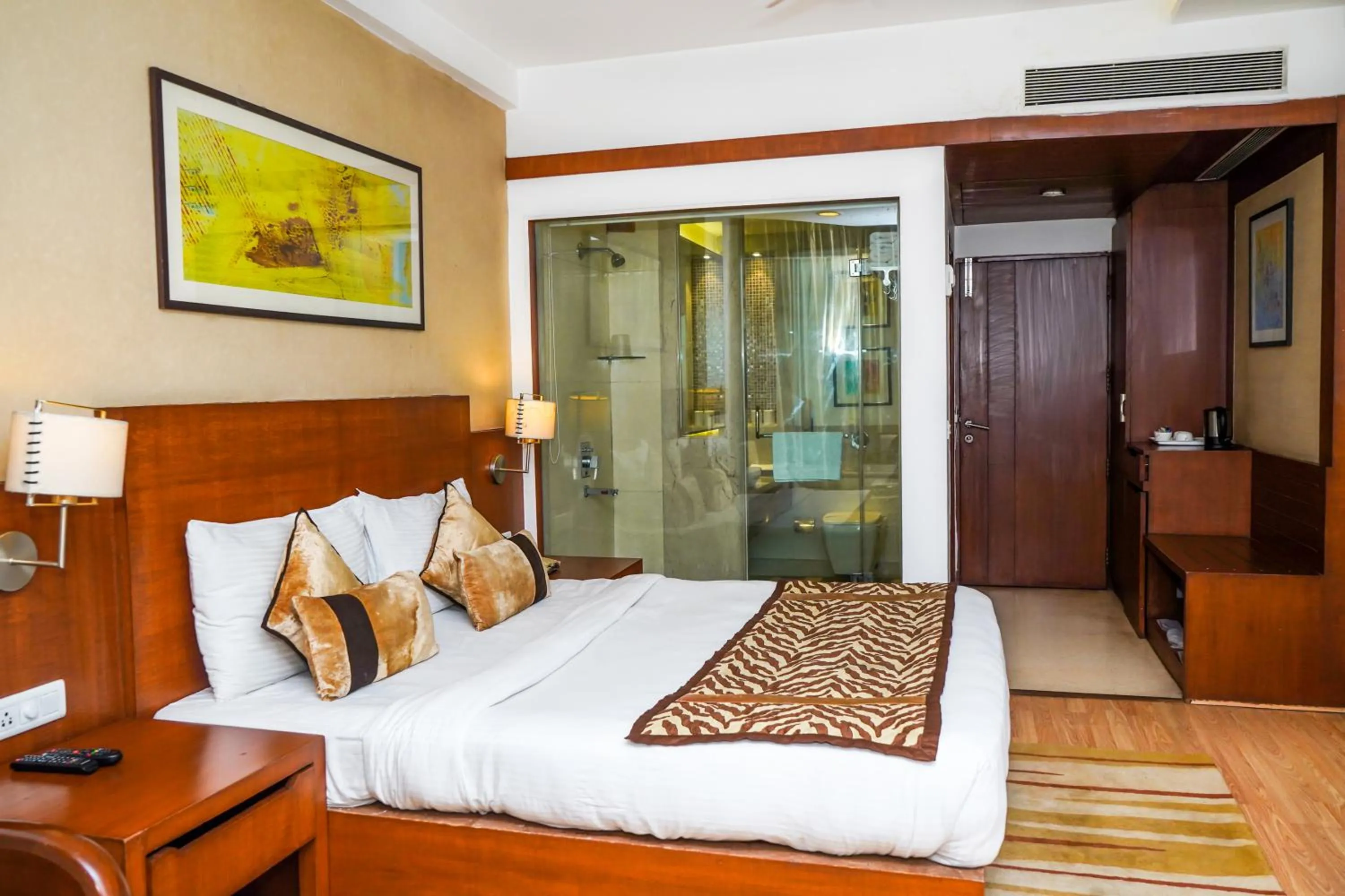 Bedroom in Hotel Gwalior Regency