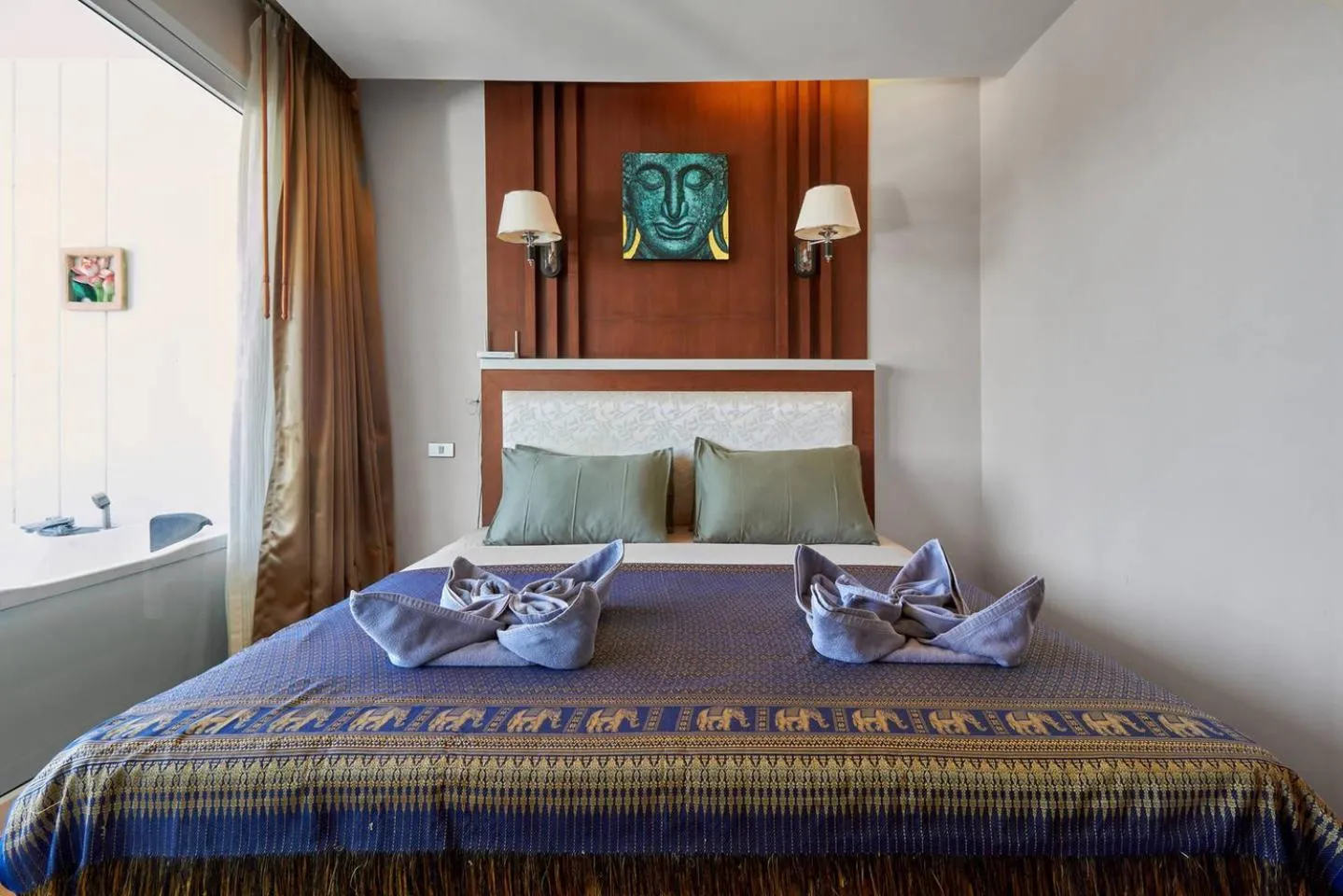 Bedroom, Bed in Sea & Sky Karon Beach by PHR