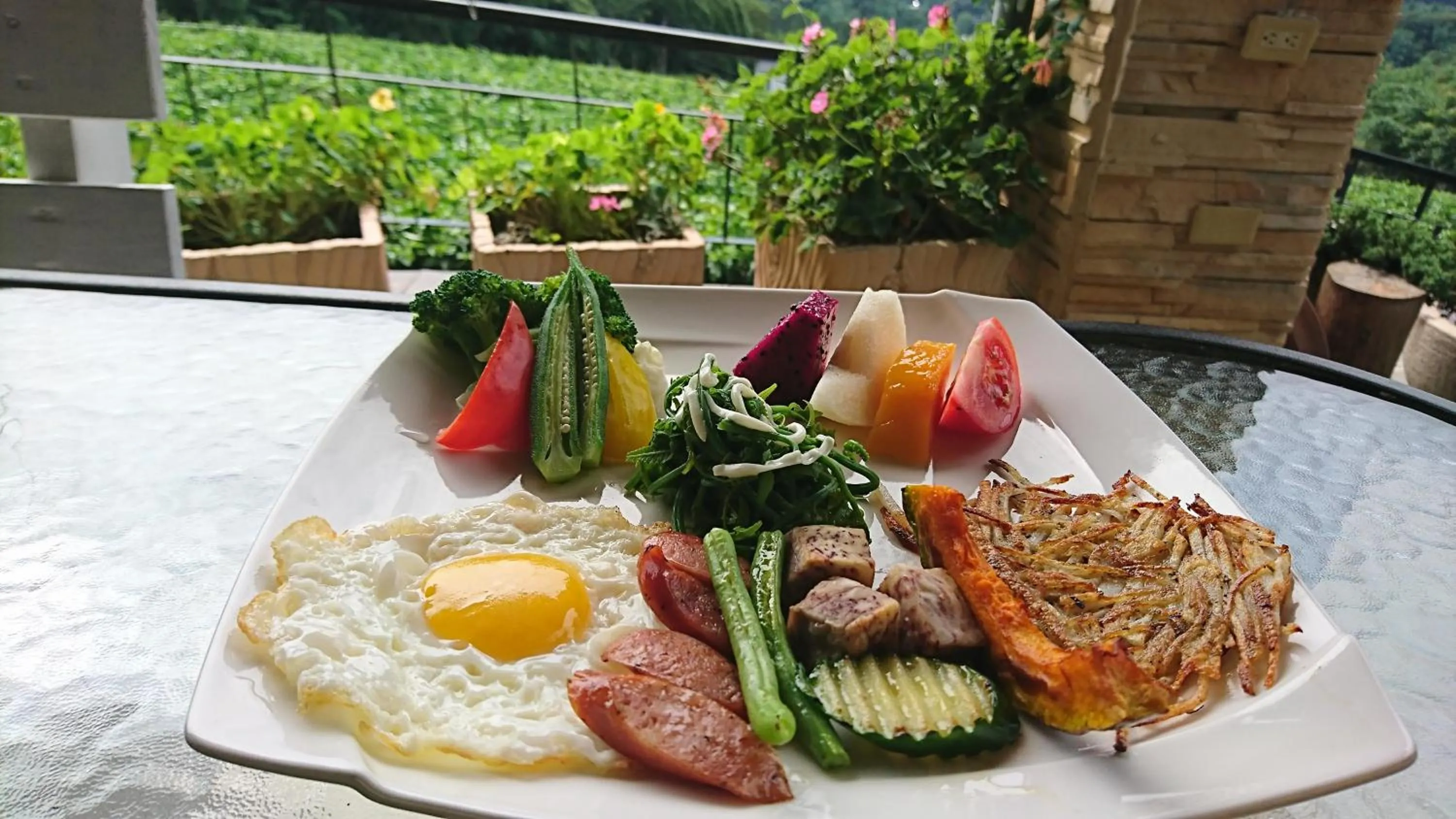 Breakfast in View on View B&B