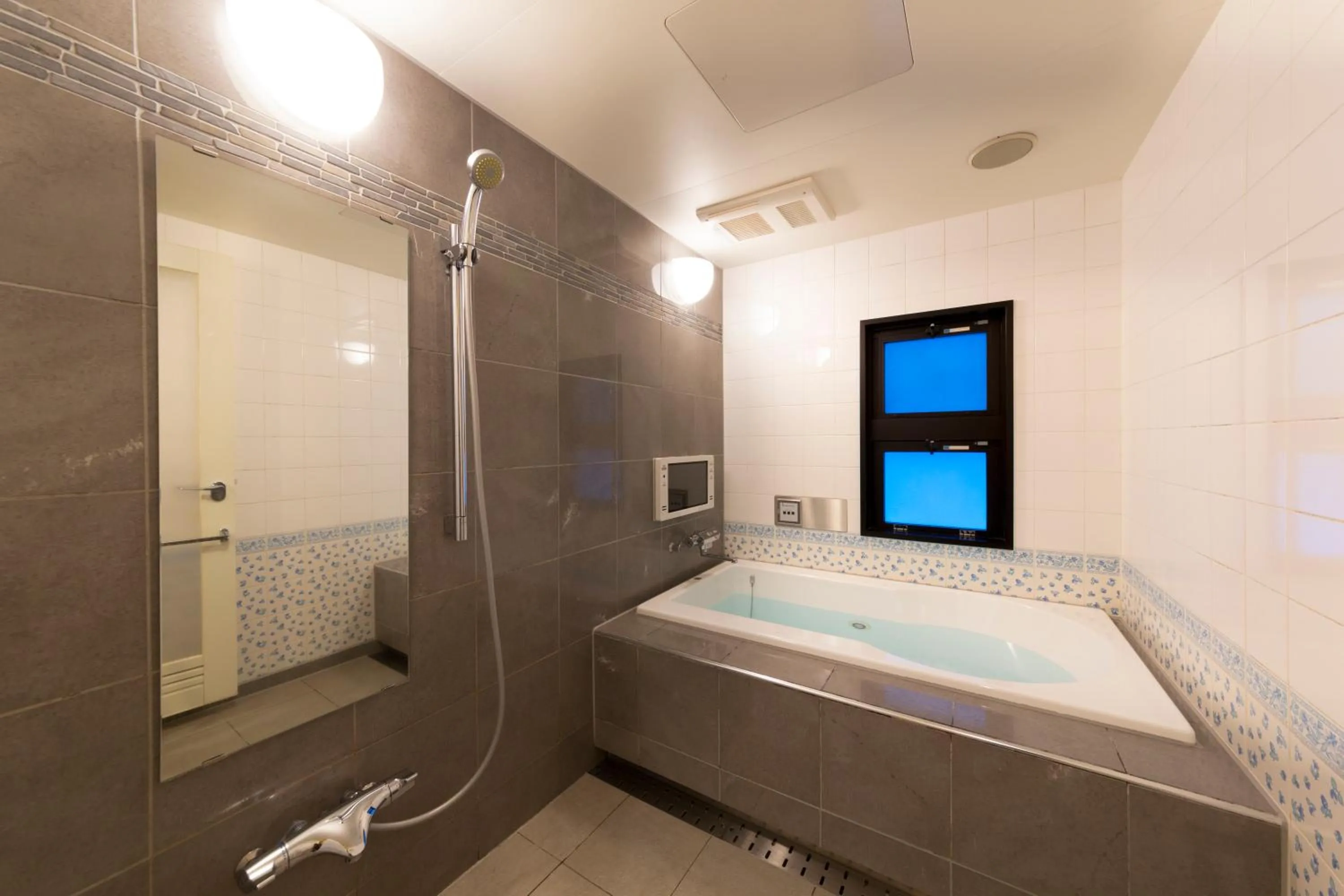 Bathroom, Bed in Hotel Lotus Nara (Adult Only)