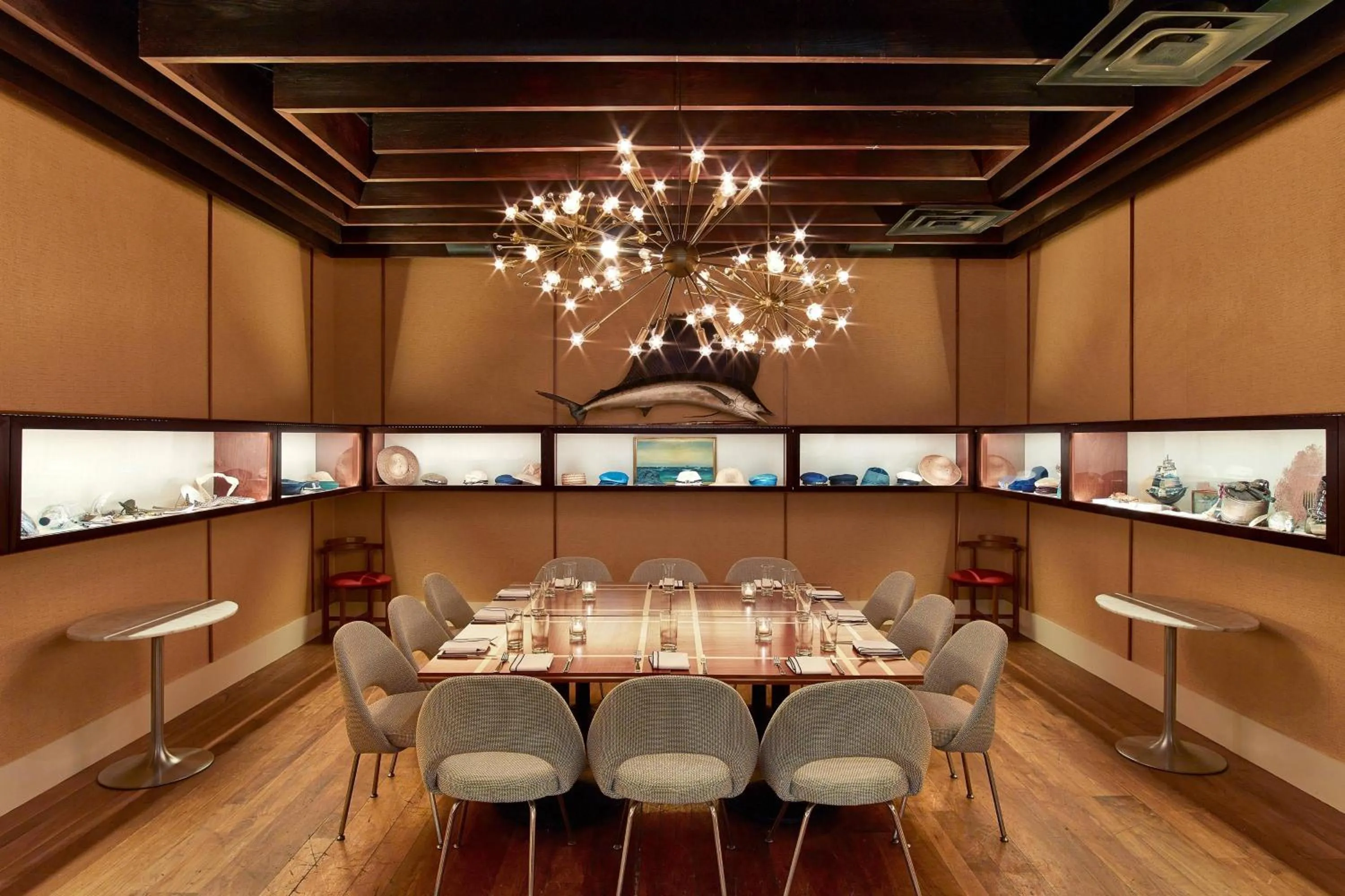 Restaurant/places to eat in W New York - Times Square