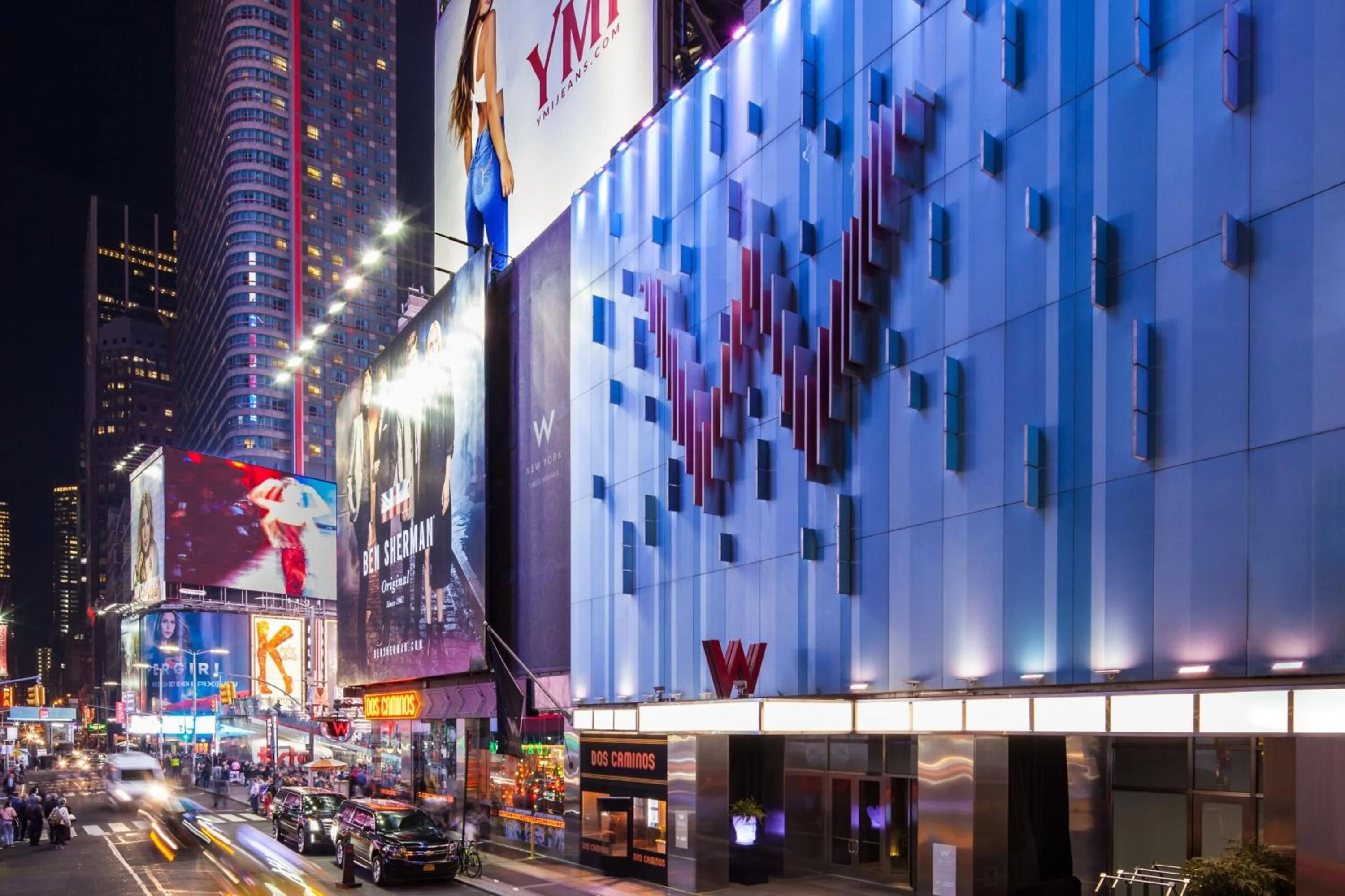 Property building in W New York - Times Square