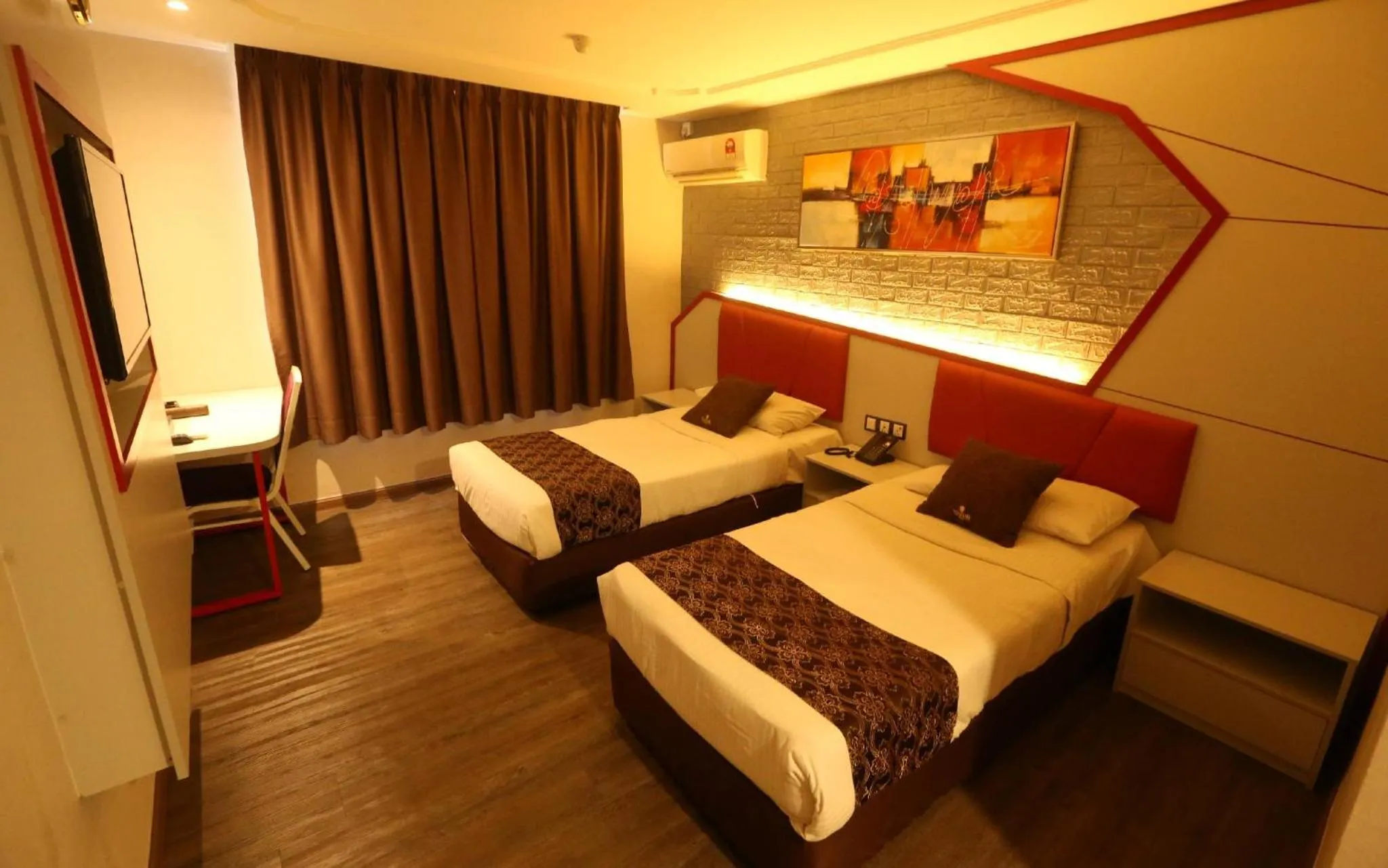 Bed in Golden Nasmir Hotel