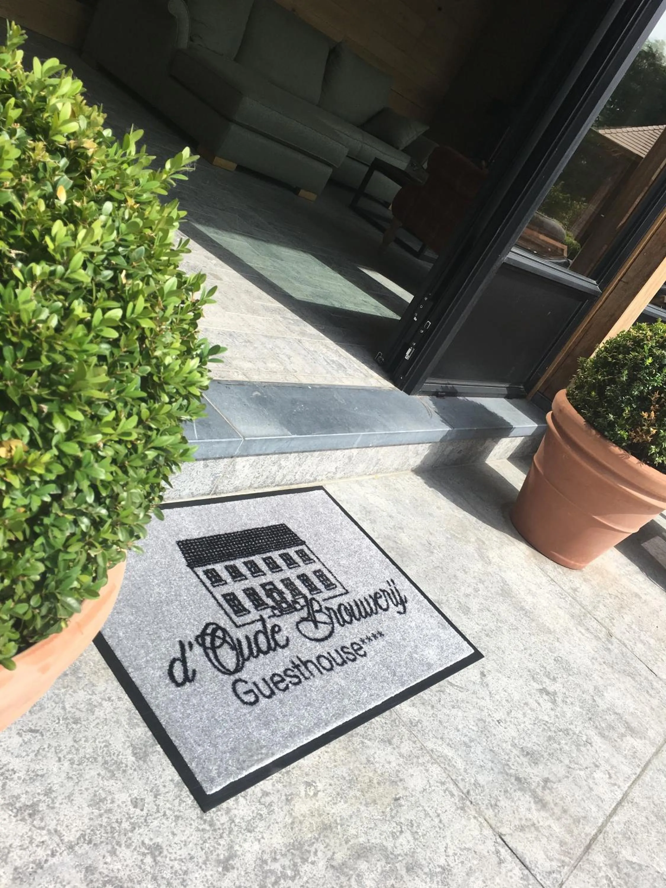 Facade/entrance in B&B d'Oude Brouwerij