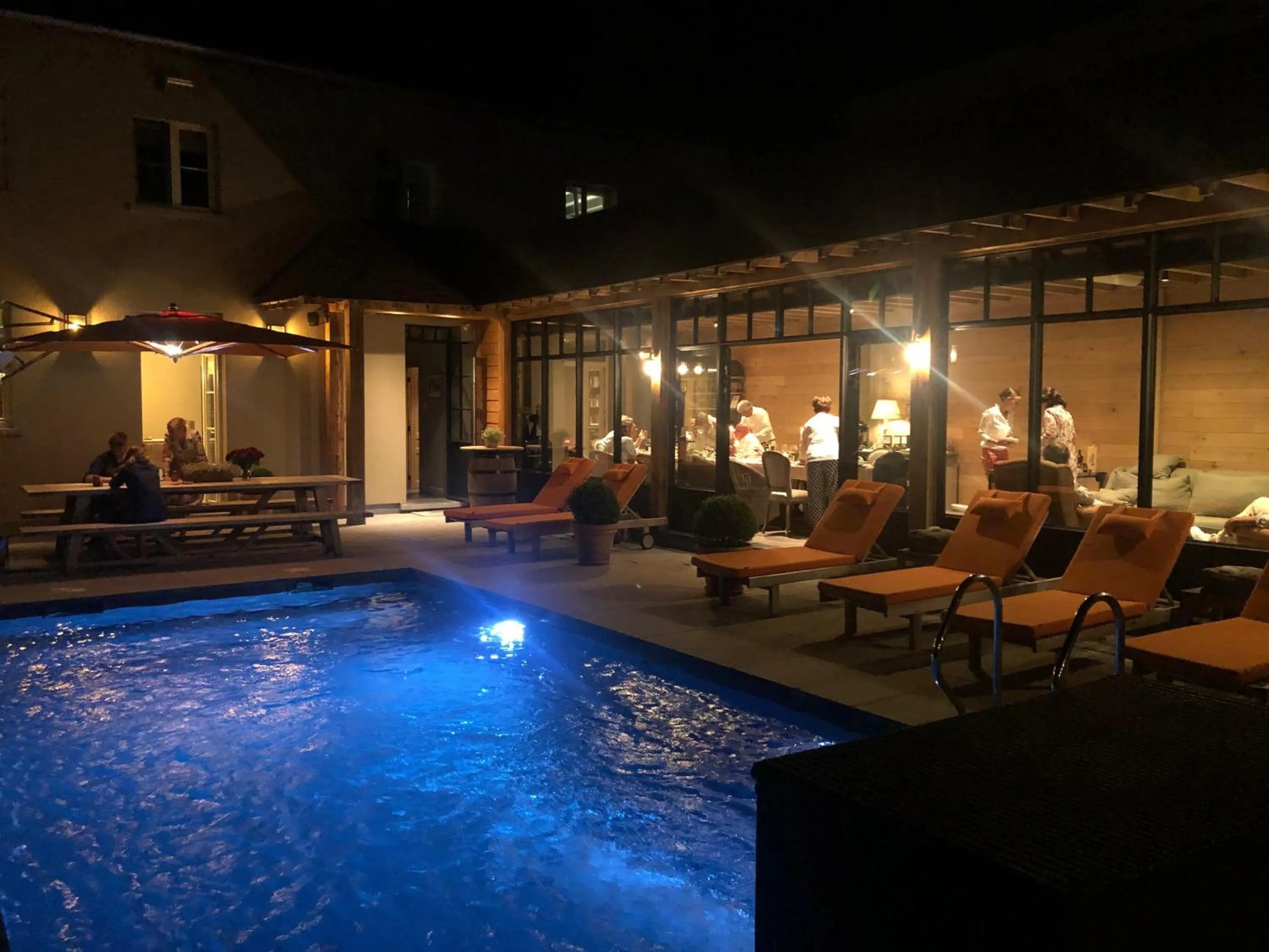 Pool view in B&B d'Oude Brouwerij