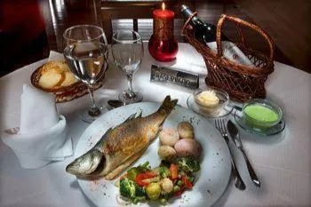 Food in Hotel Villa El Mocanal