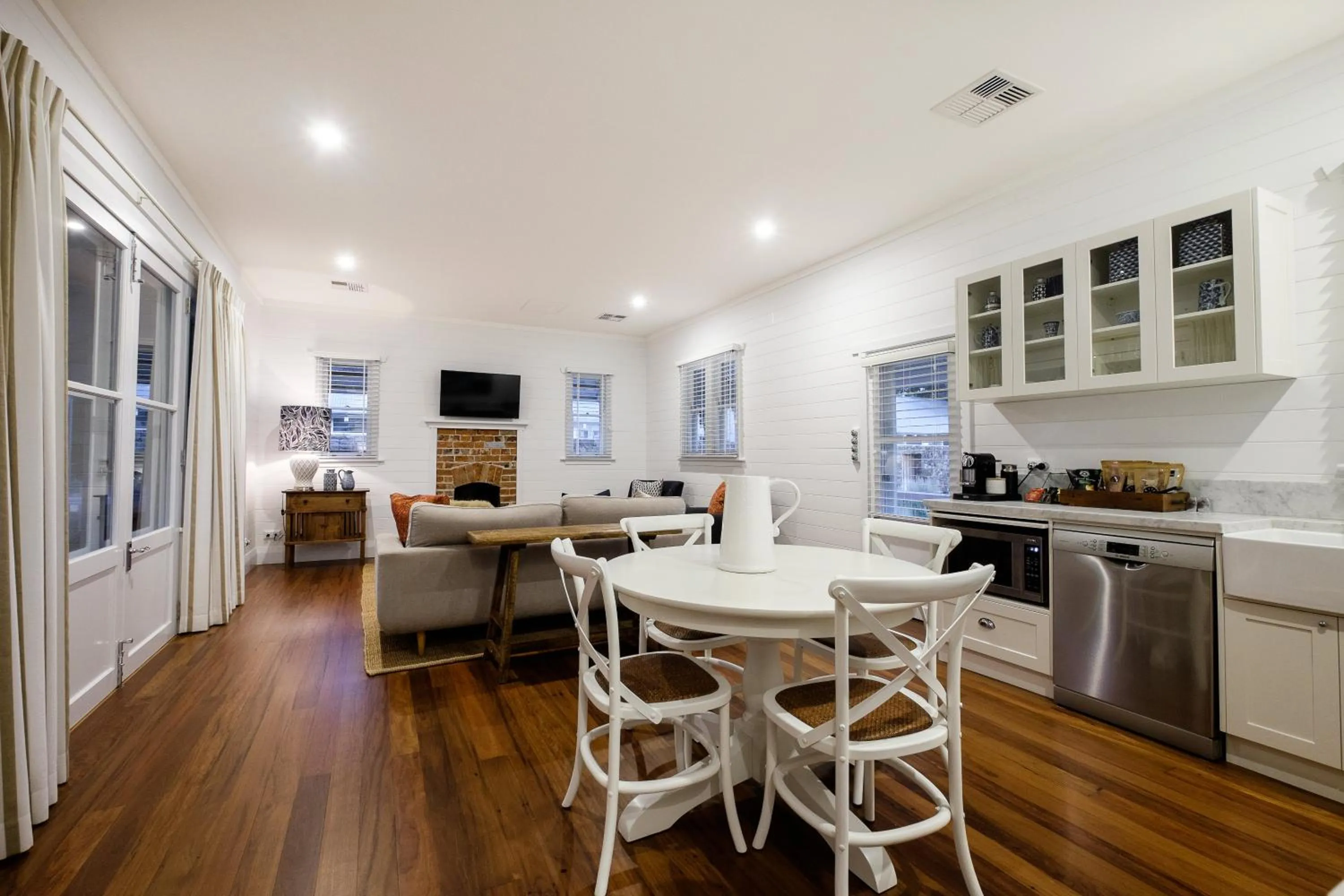 Goonoo Goonoo Station