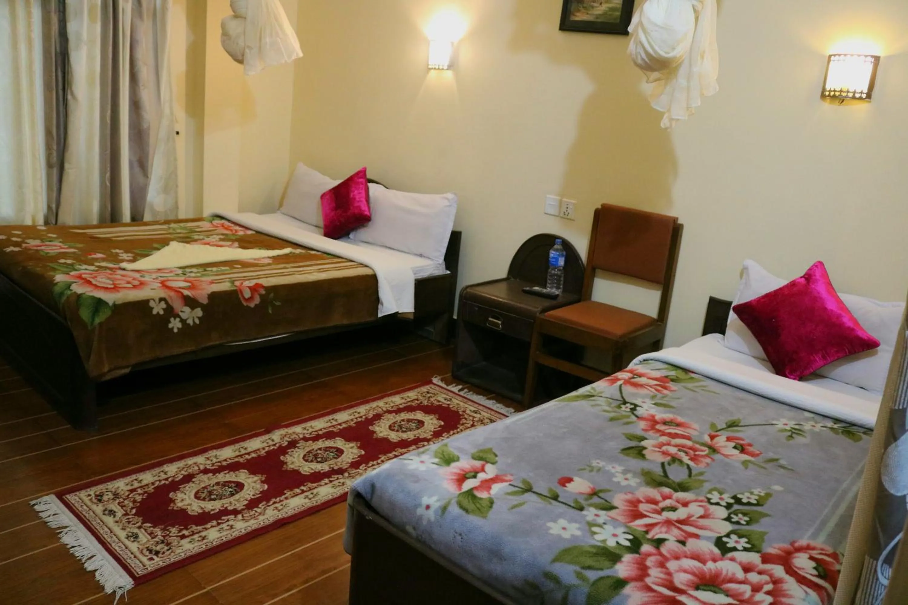 Bed in Peacock - a family-run hotel