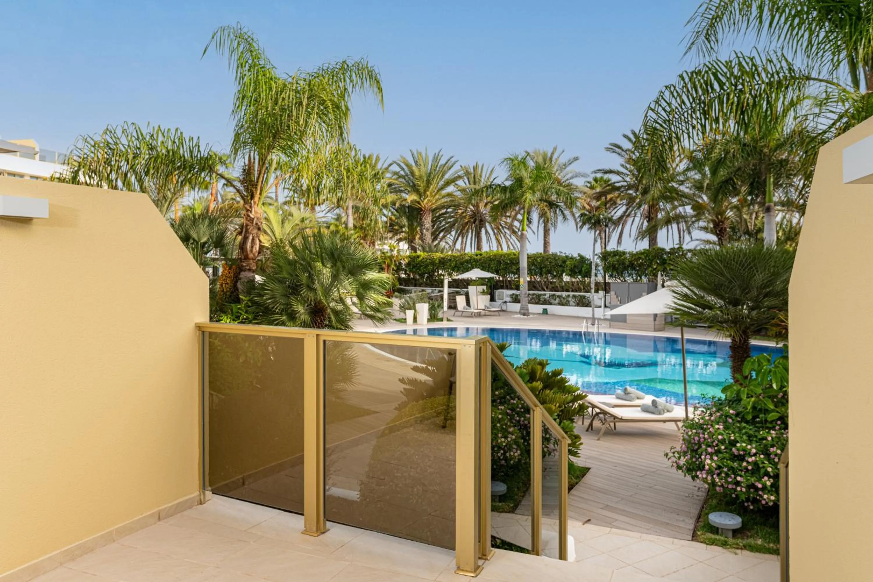 Balcony/Terrace in Sir Anthony