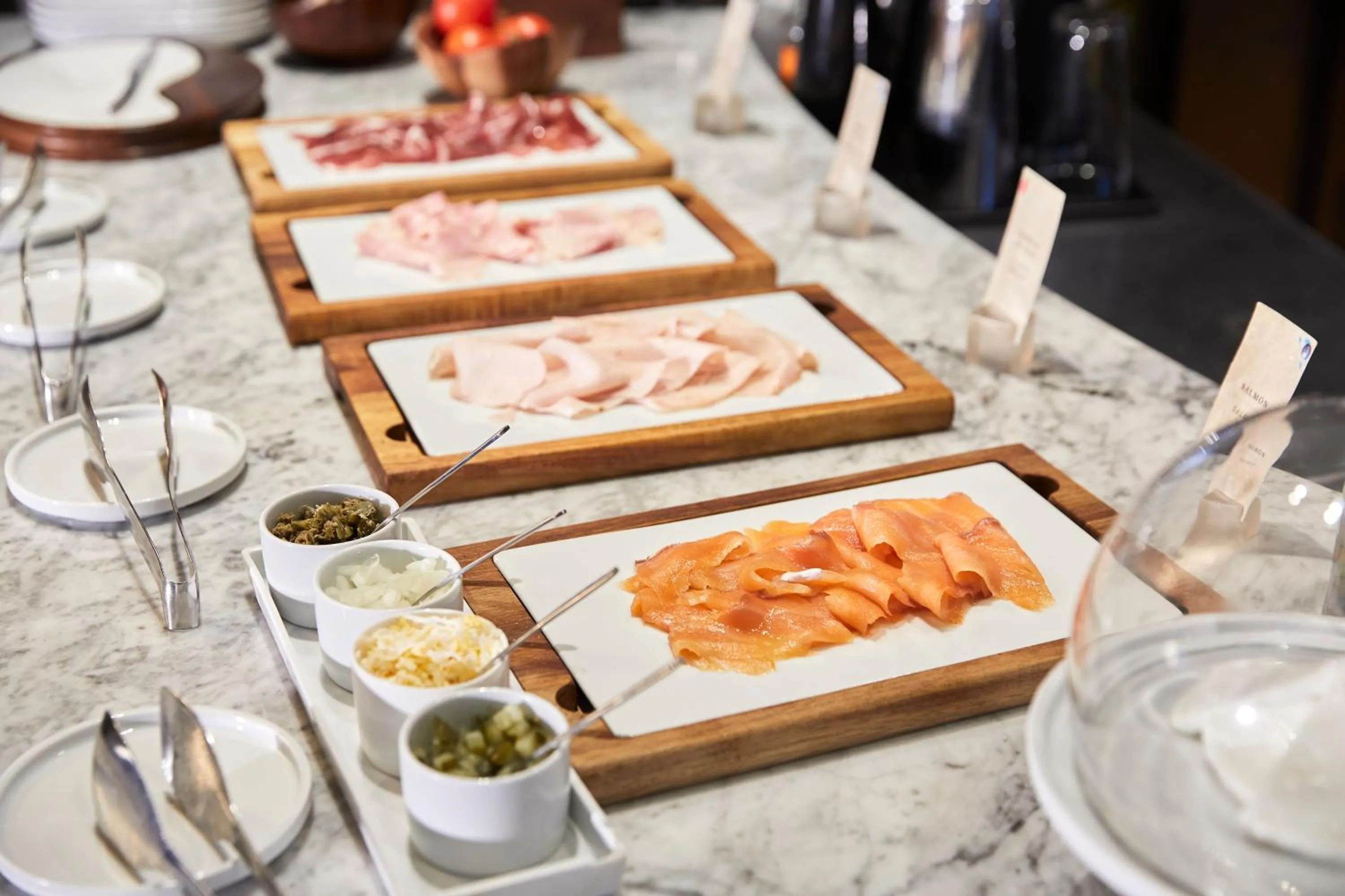 Buffet breakfast in Sir Anthony