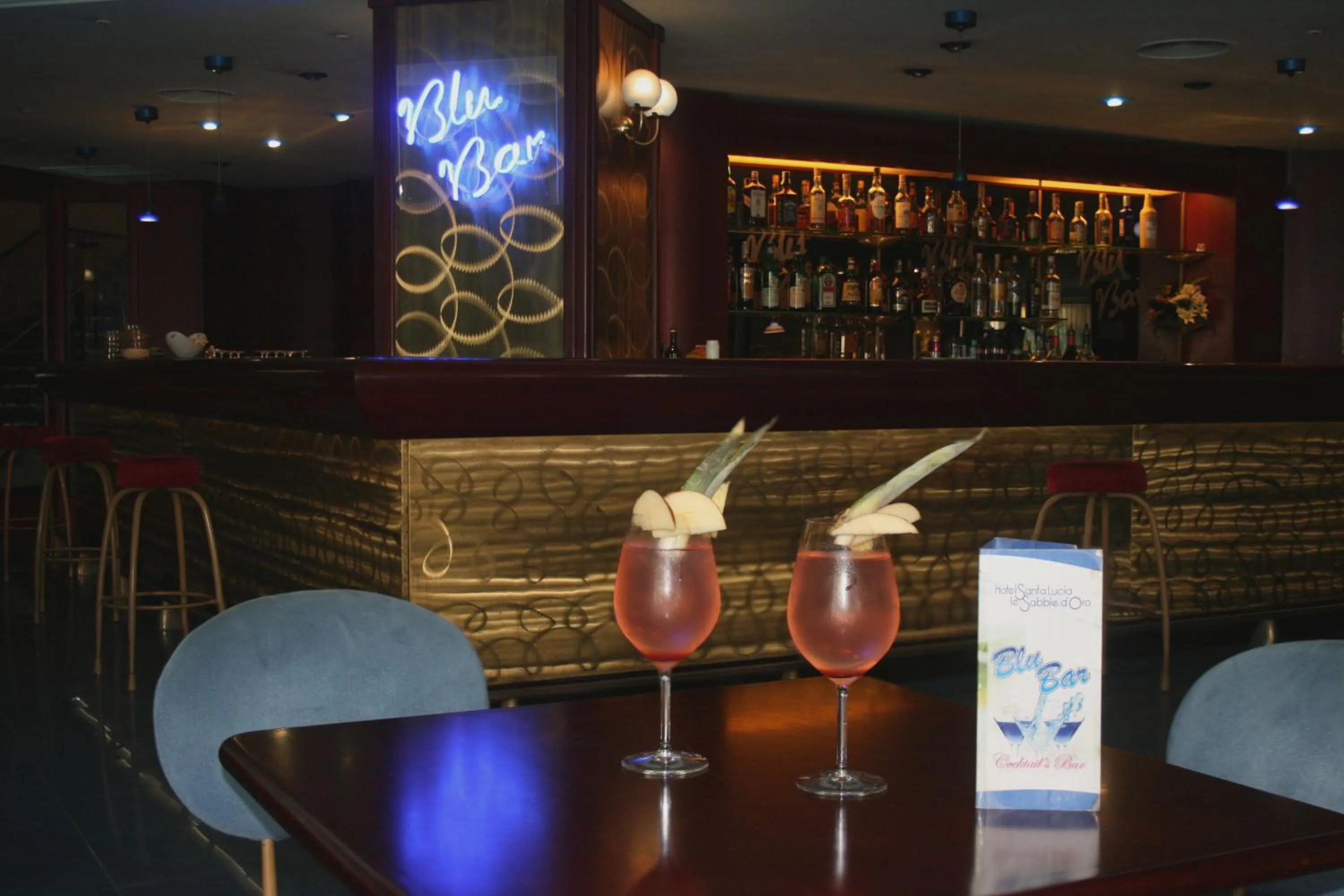 Lounge or bar in Hotel Santa Lucia Le Sabbie d'Oro