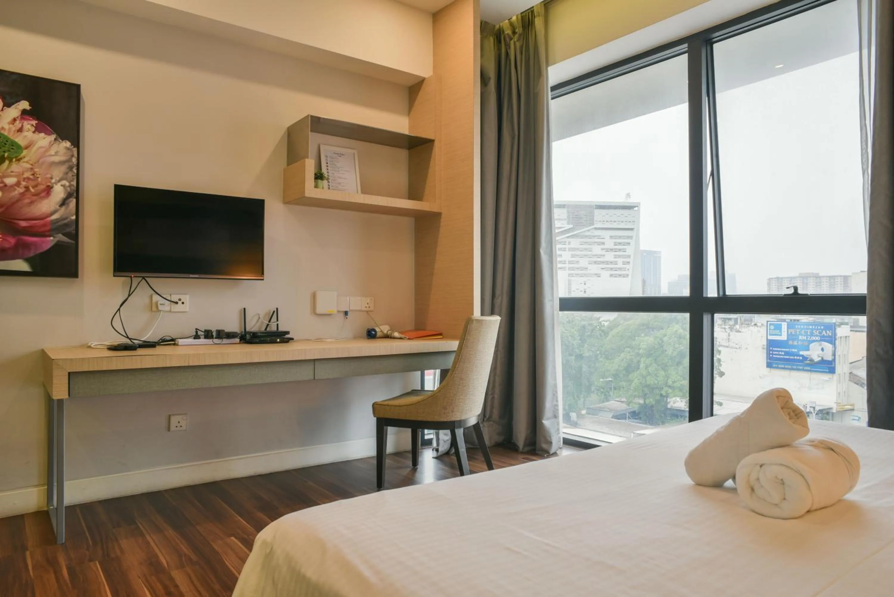 Bed in D'Majestic Place by Widebed