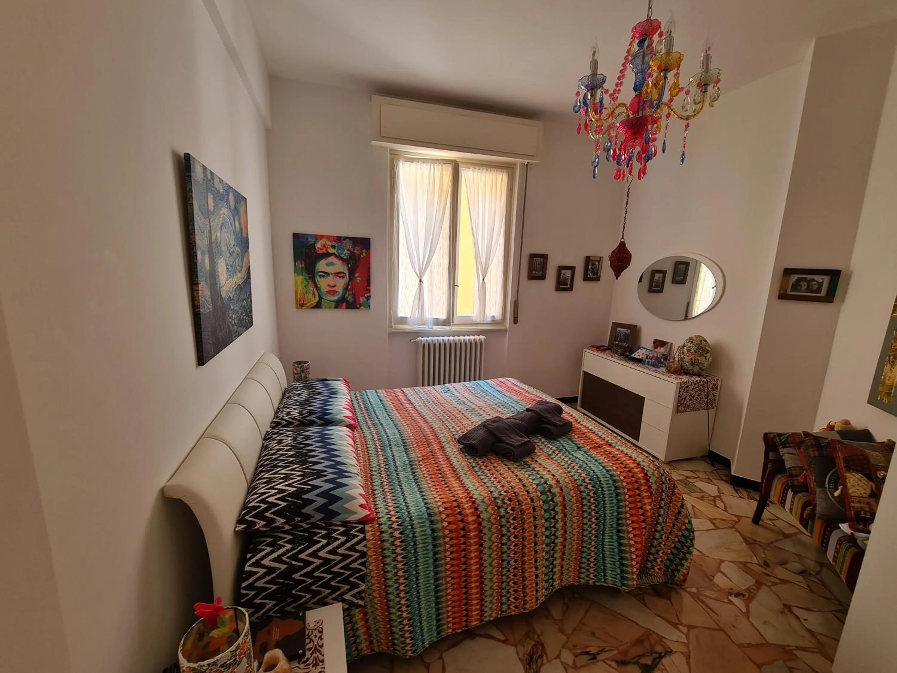 Bed in Turchino Apartment & Terrazza della Luisa by PortofinoVacanze