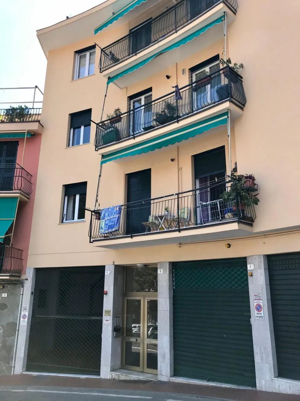 Property building in Turchino Apartment & Terrazza della Luisa by PortofinoVacanze