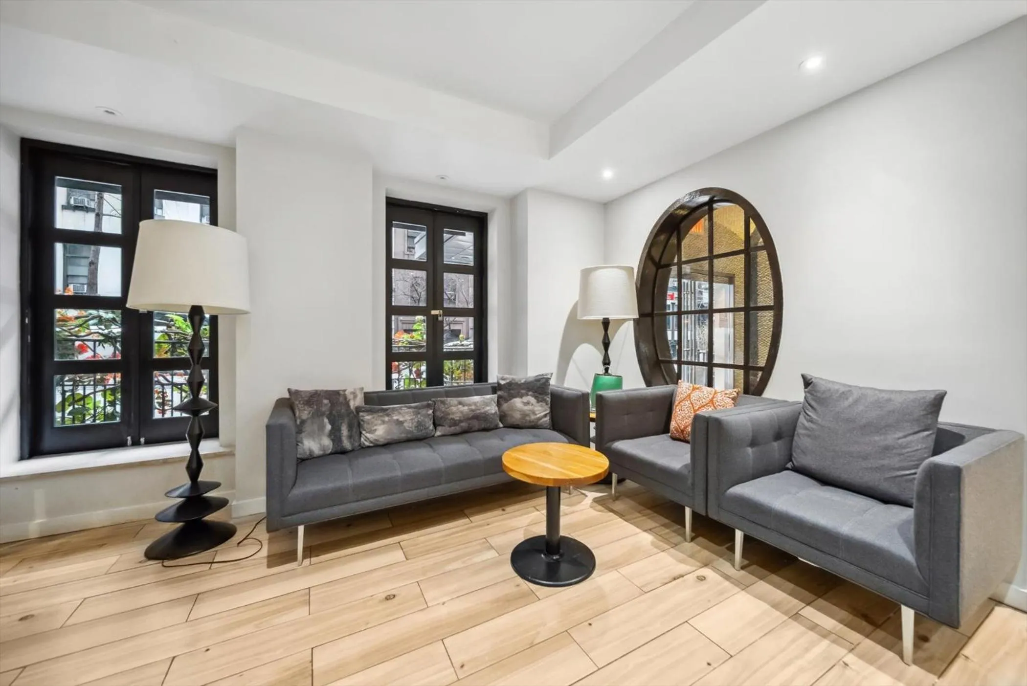 Lobby or reception in Lexington Plaza Hotel