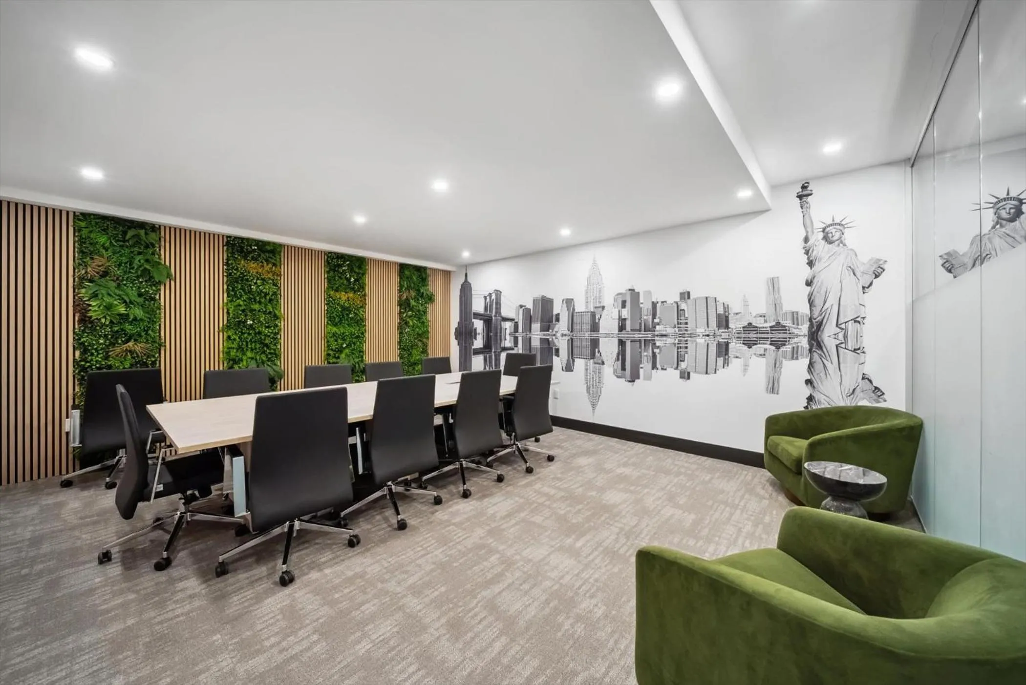 Business facilities in Lexington Plaza Hotel