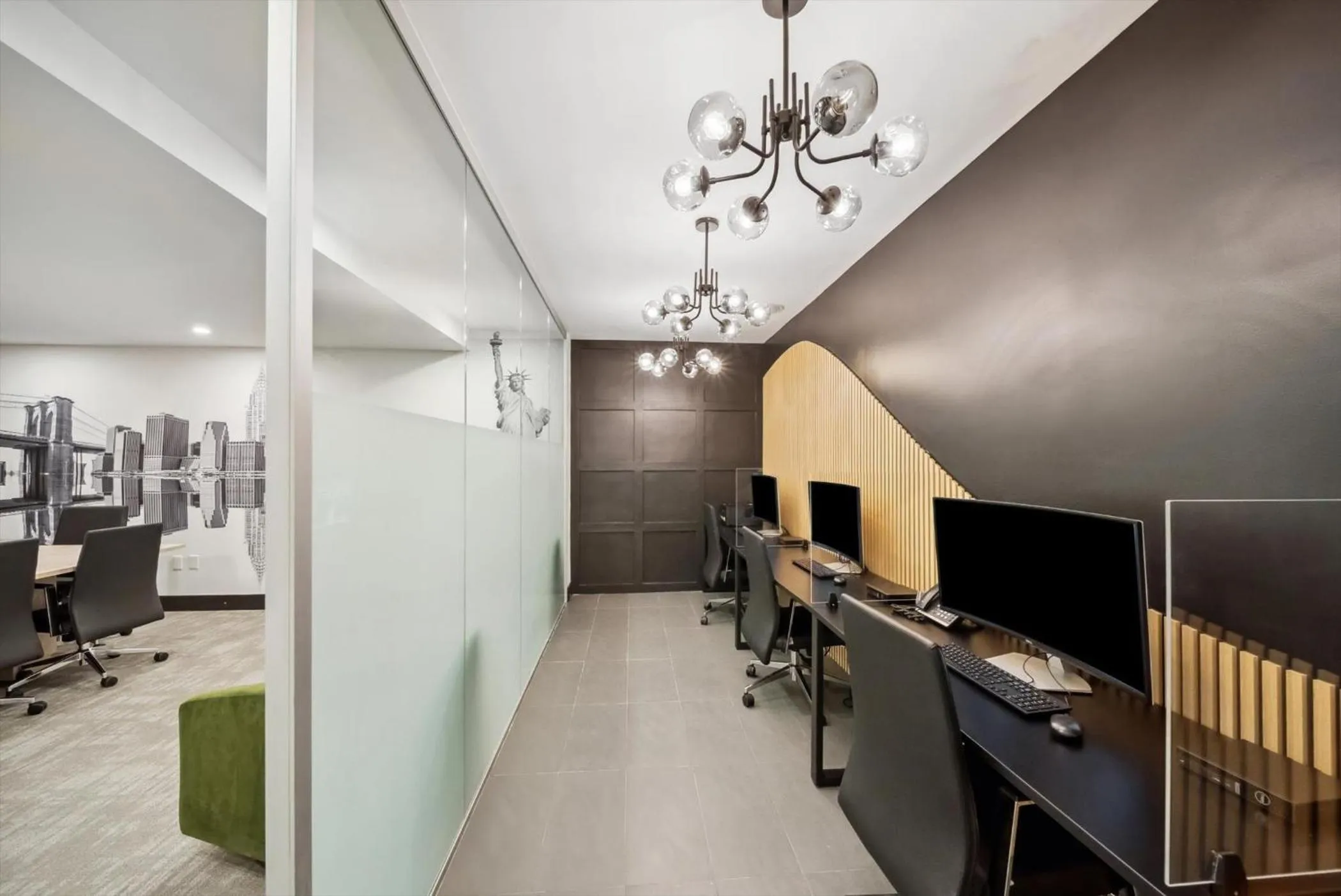 Business facilities in Tuscany by LuxUrban