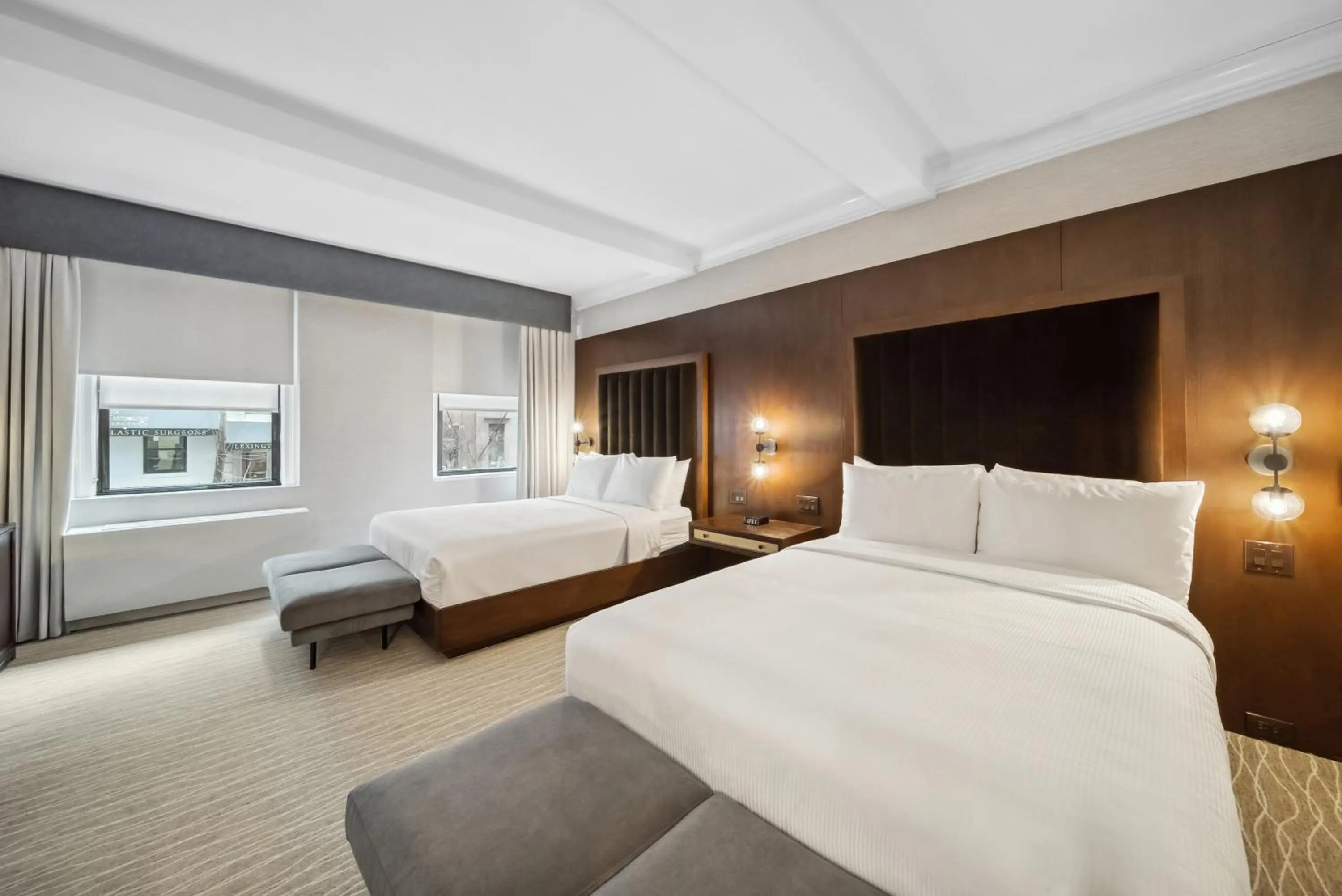 Bed in Lexington Plaza Hotel