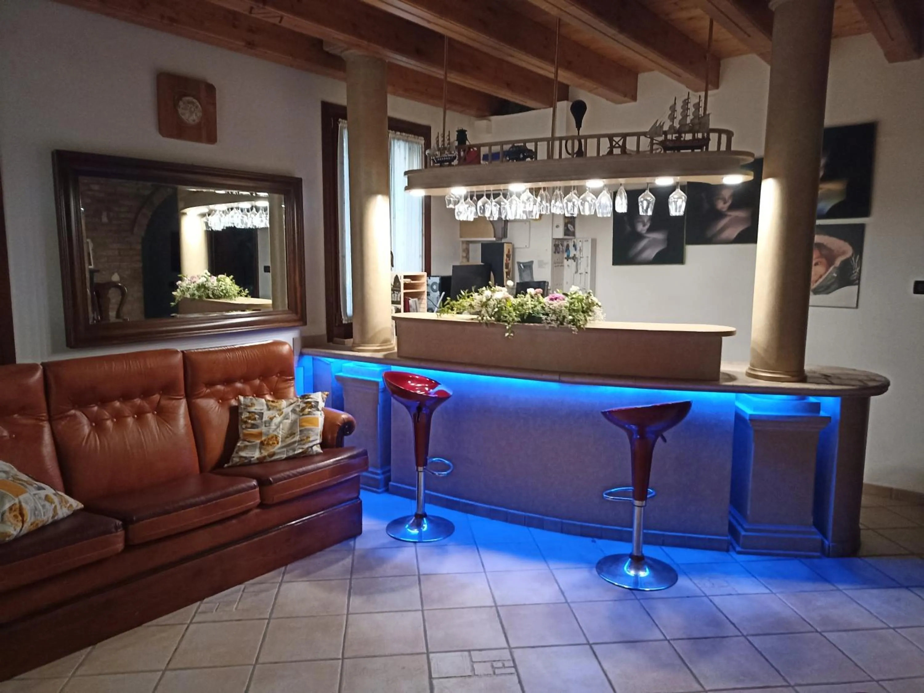 Lobby or reception in Villamoreno