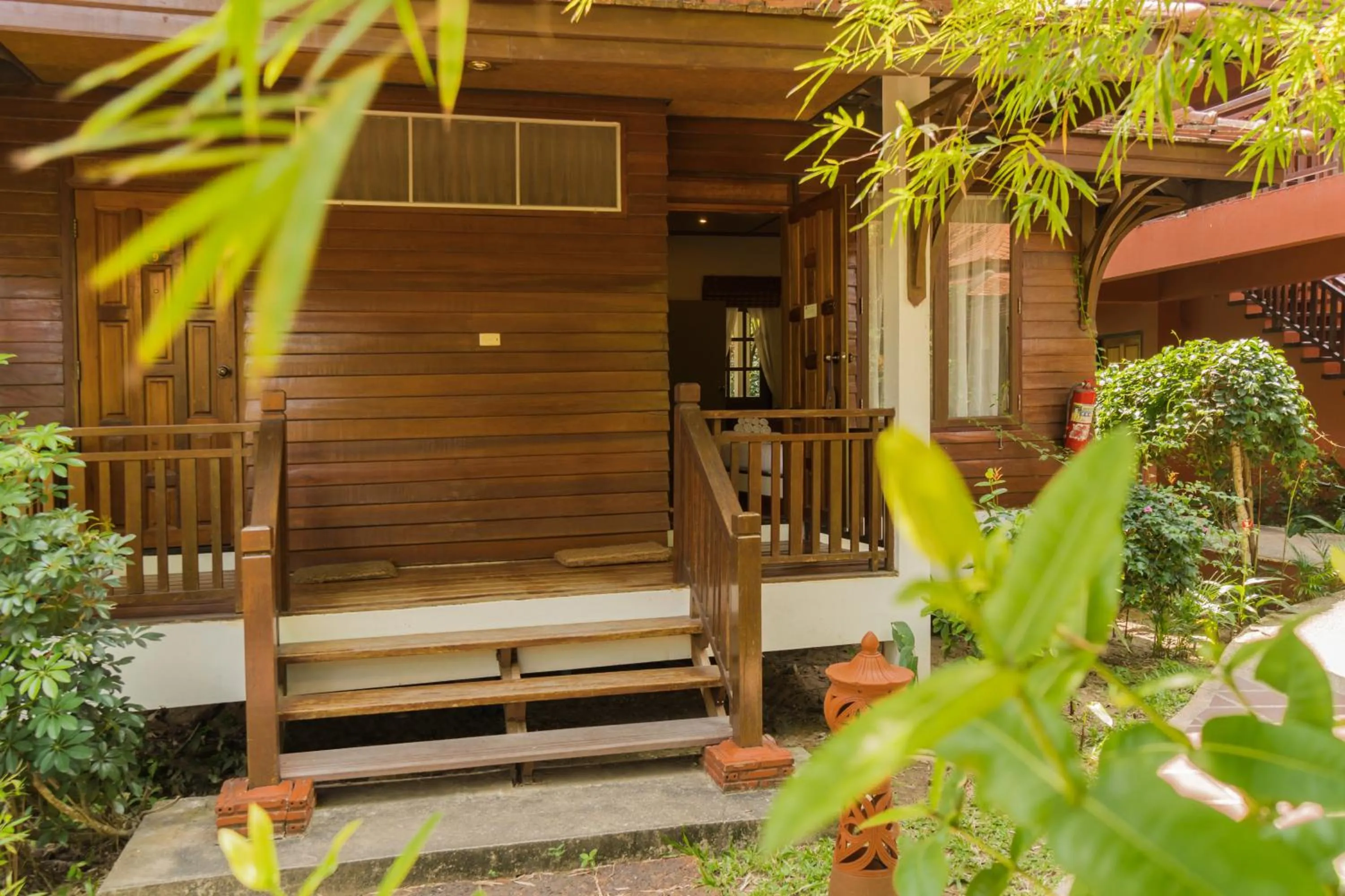 Garden view in Coral Hotel Bangsaphan