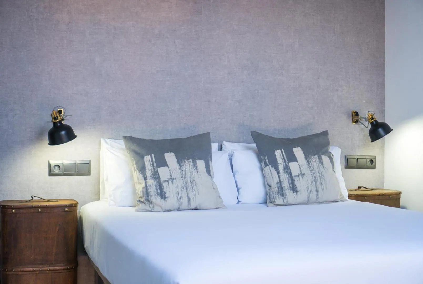 Other, Bed in The Lights City Rooms