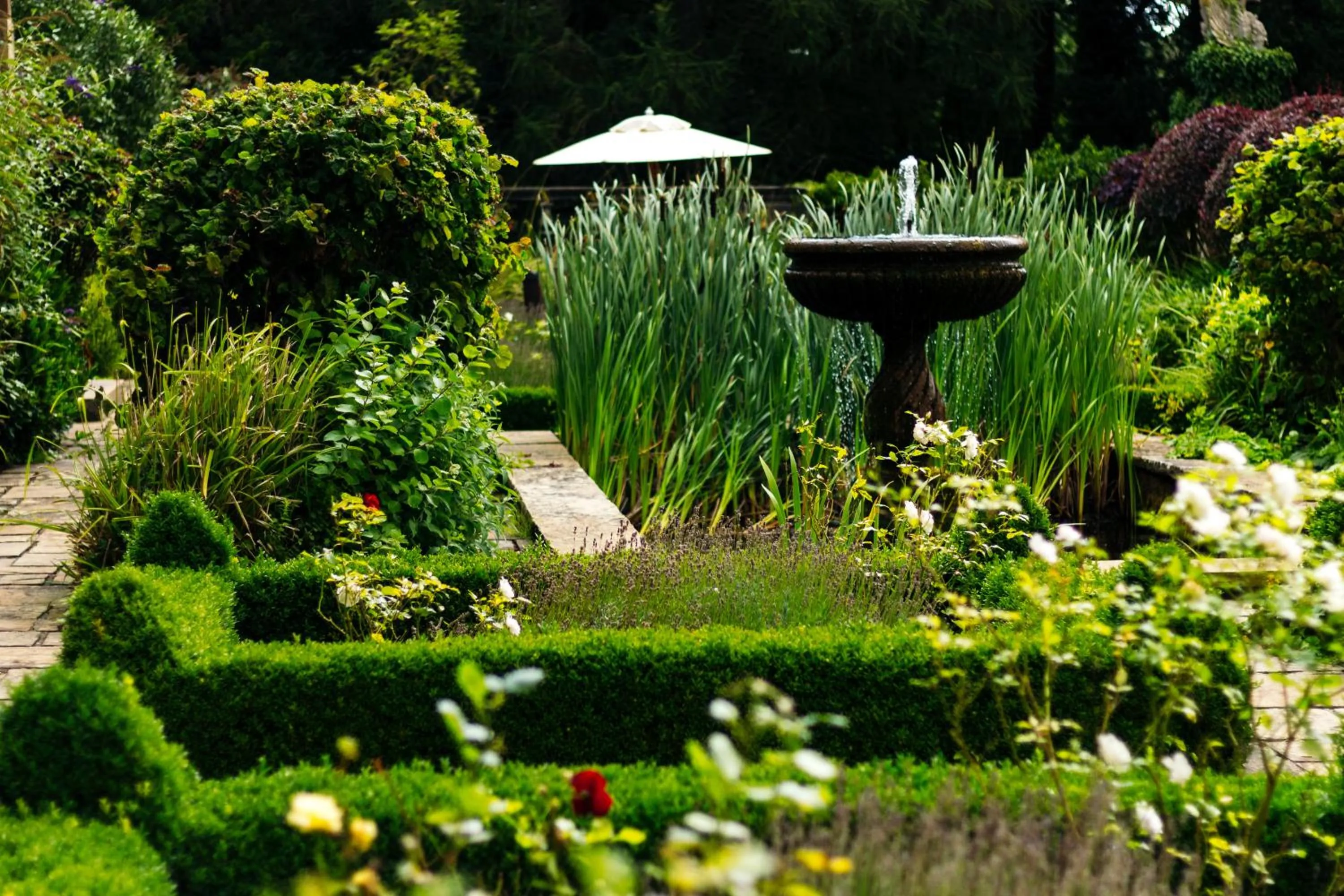 Garden in Crathorne Hall