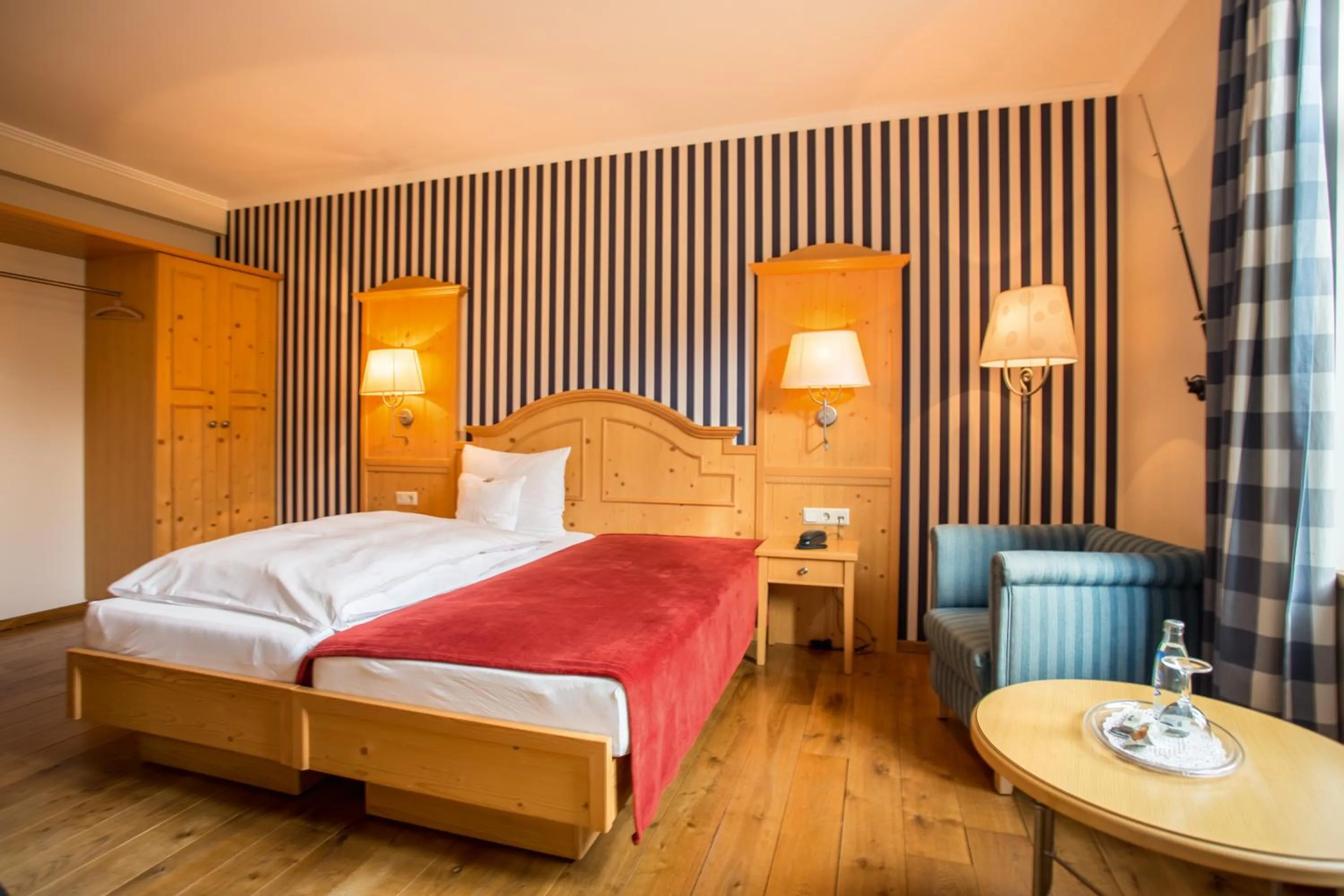 Photo of the whole room, Bed in Gasthaus Luthemuhle