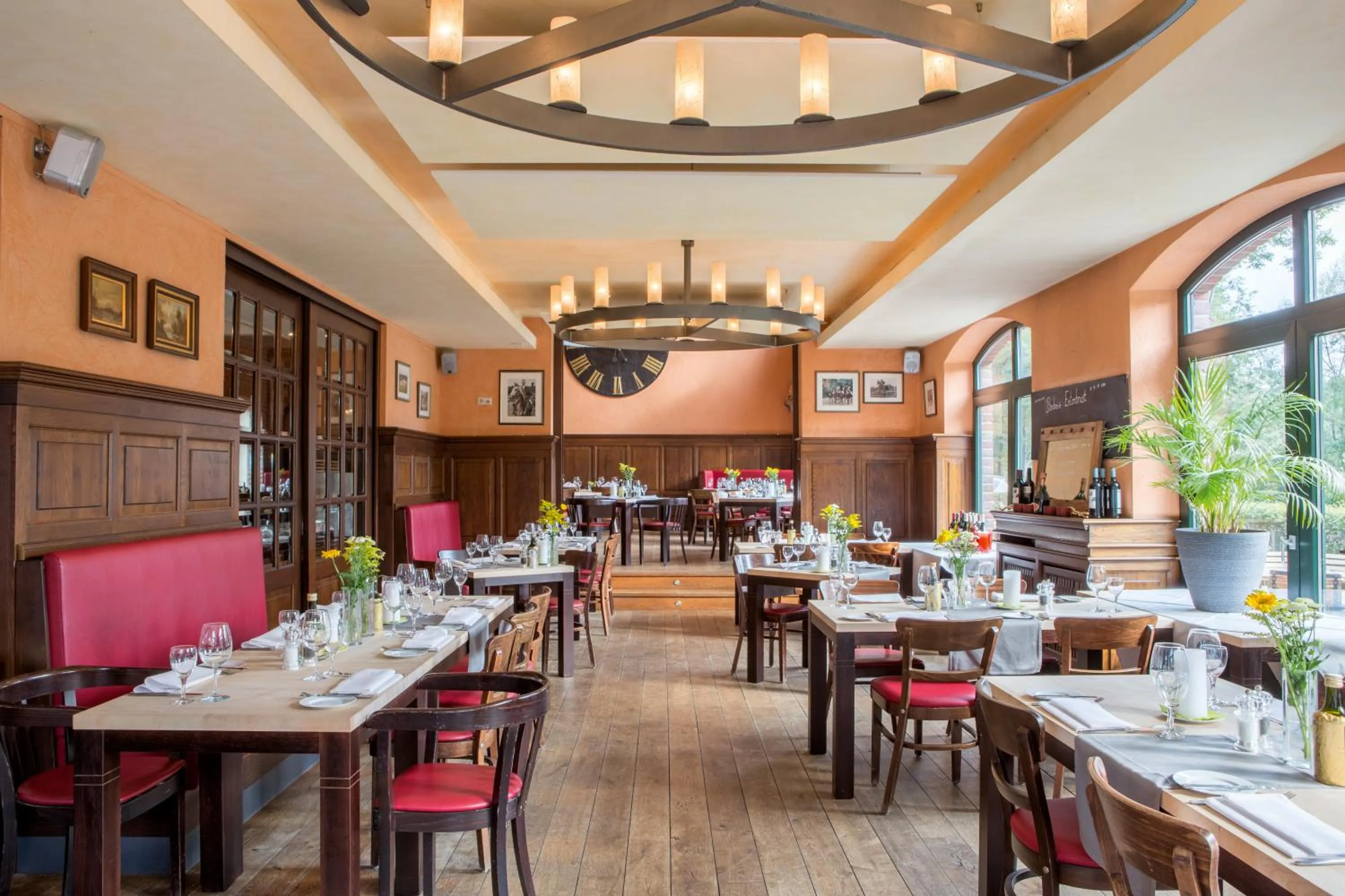 Restaurant/places to eat in Gasthaus Luthemuhle