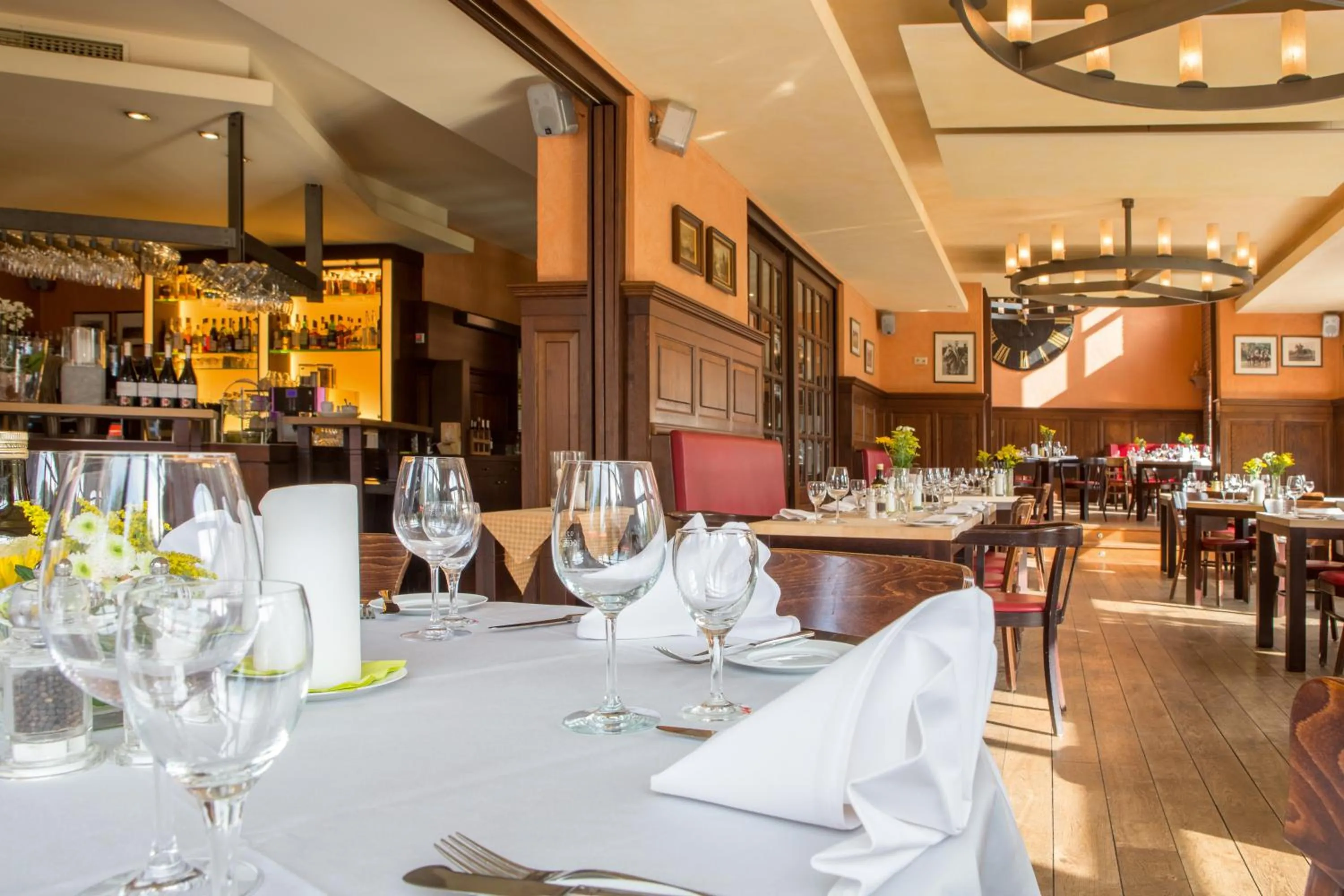 Restaurant/places to eat in Gasthaus Luthemuhle