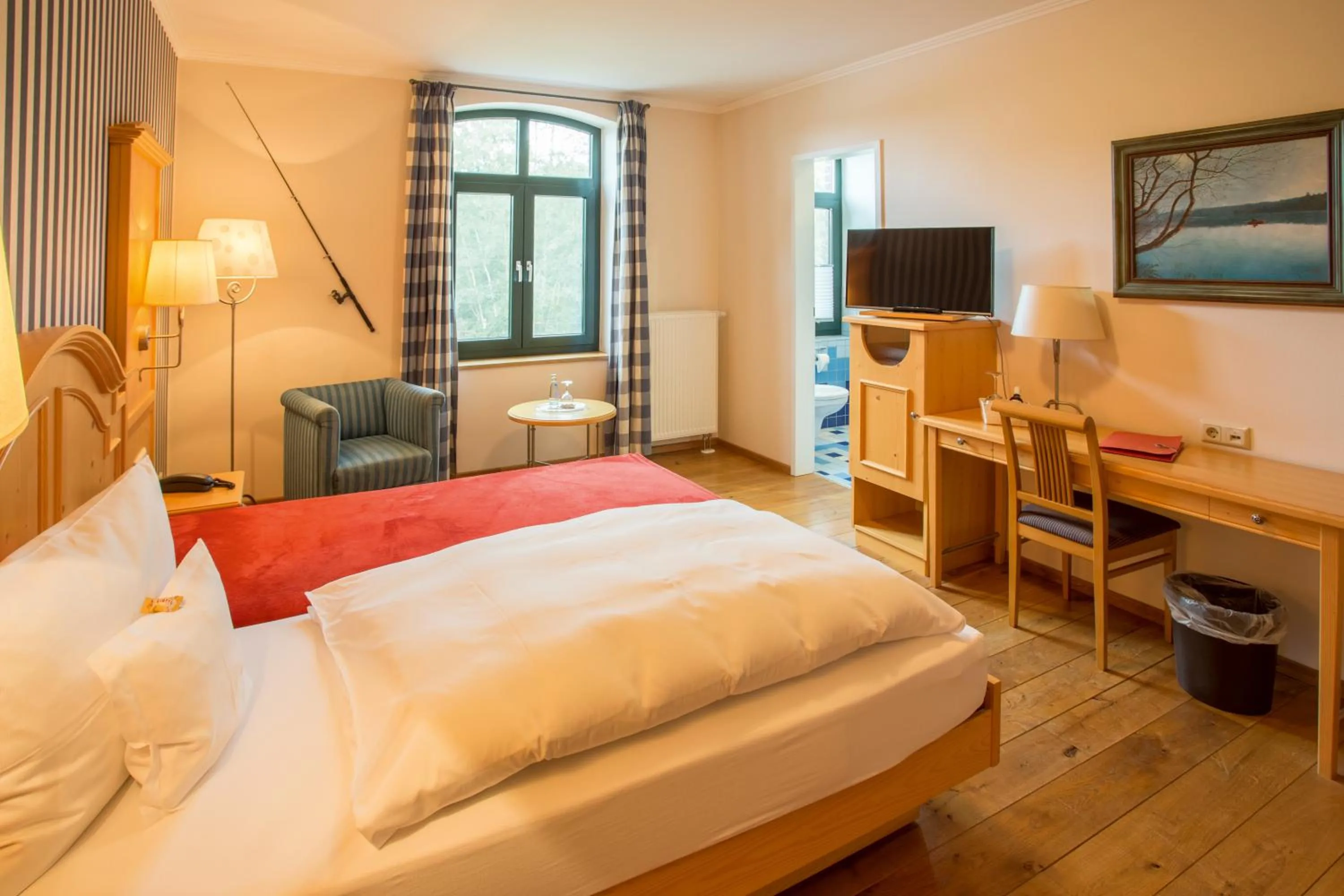 TV and multimedia, Bed in Gasthaus Luthemuhle