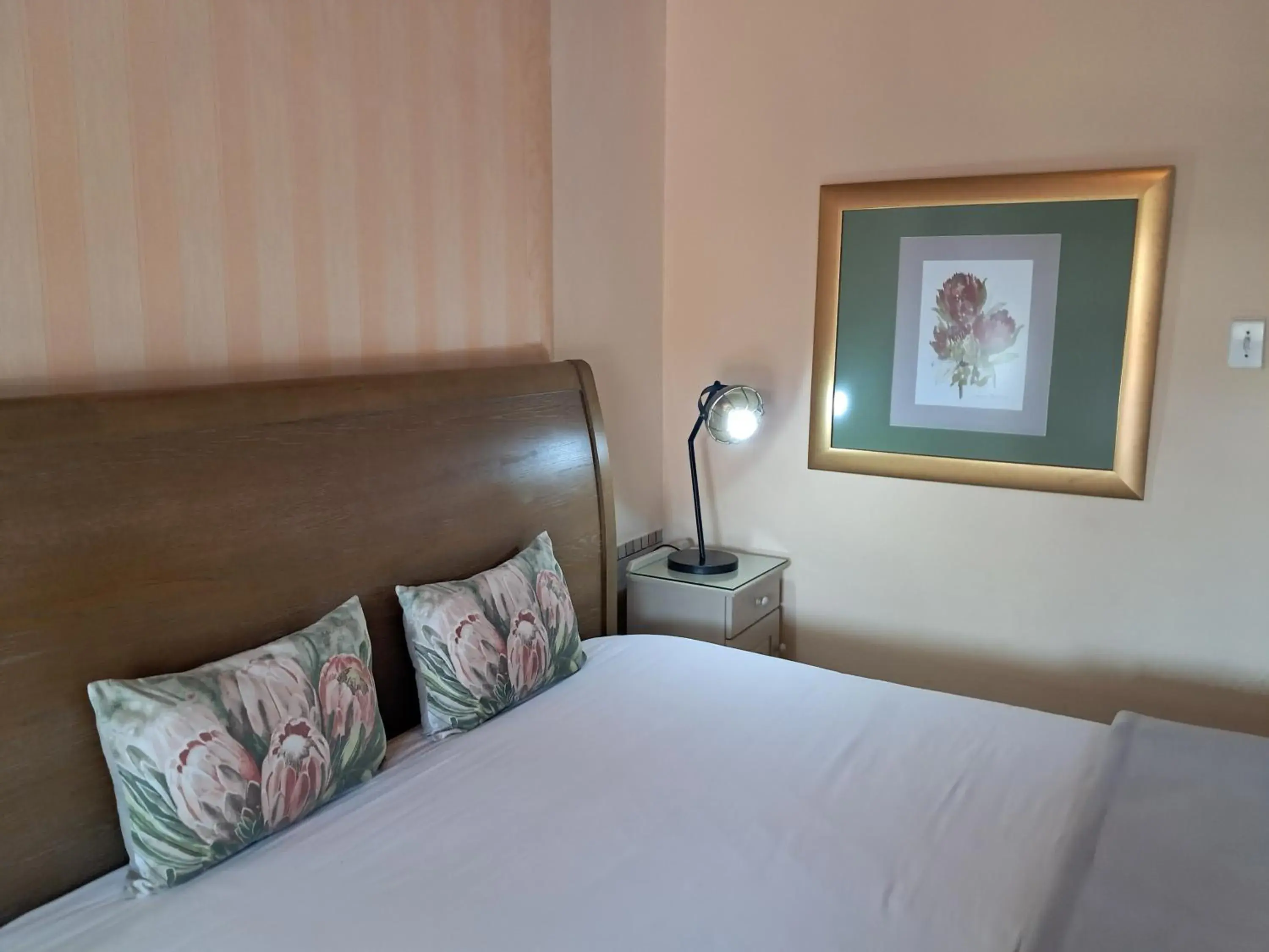 King Room - Disability Access in Jakkalsdraai Guest House King Room - Disability Access in Jakkalsdraai Guest House