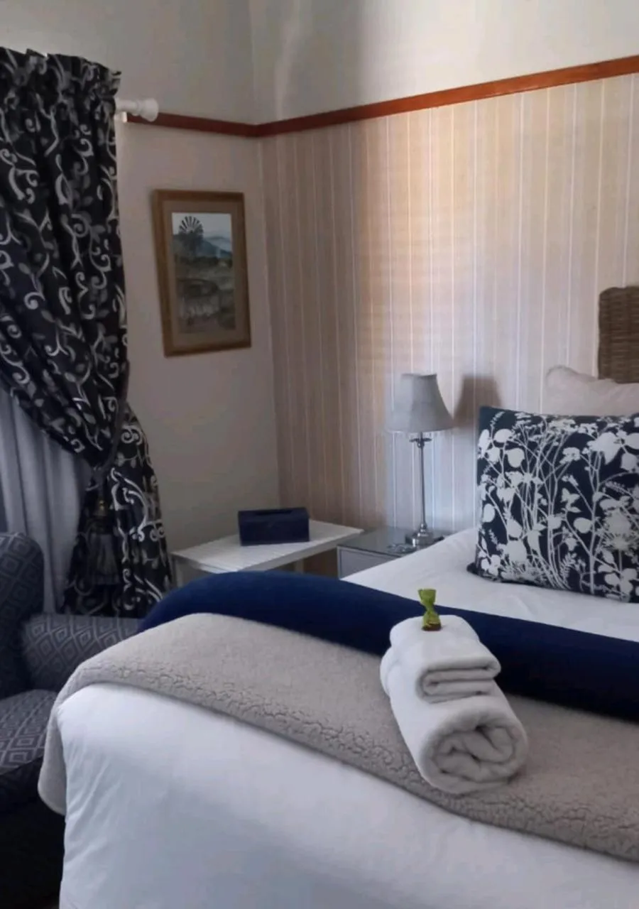 Bedroom, Bed in Jakkalsdraai Guest House