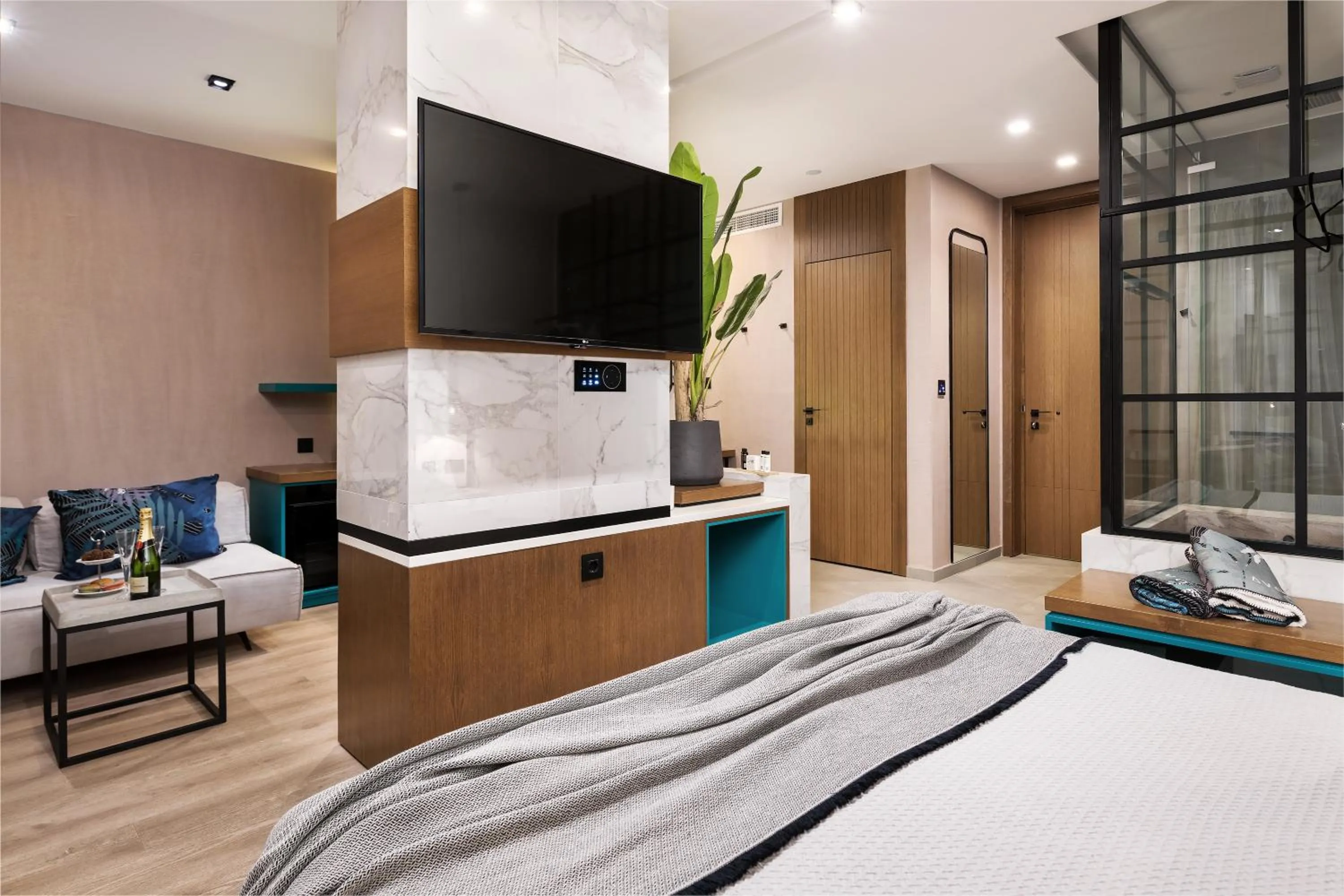 TV and multimedia in Dyo Suites
