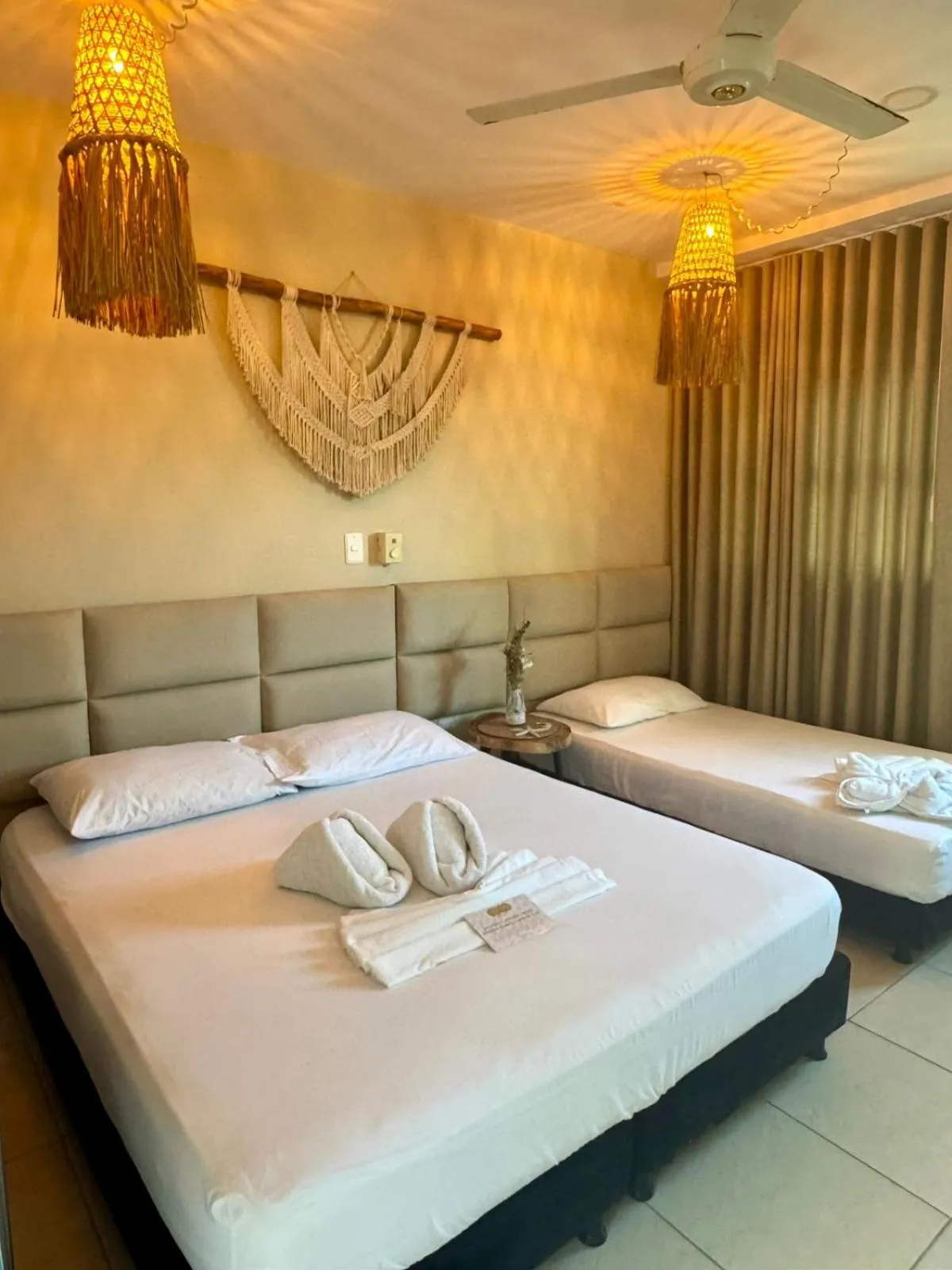 Photo of the whole room, Bed in Awa De Mar Hotel Tolu